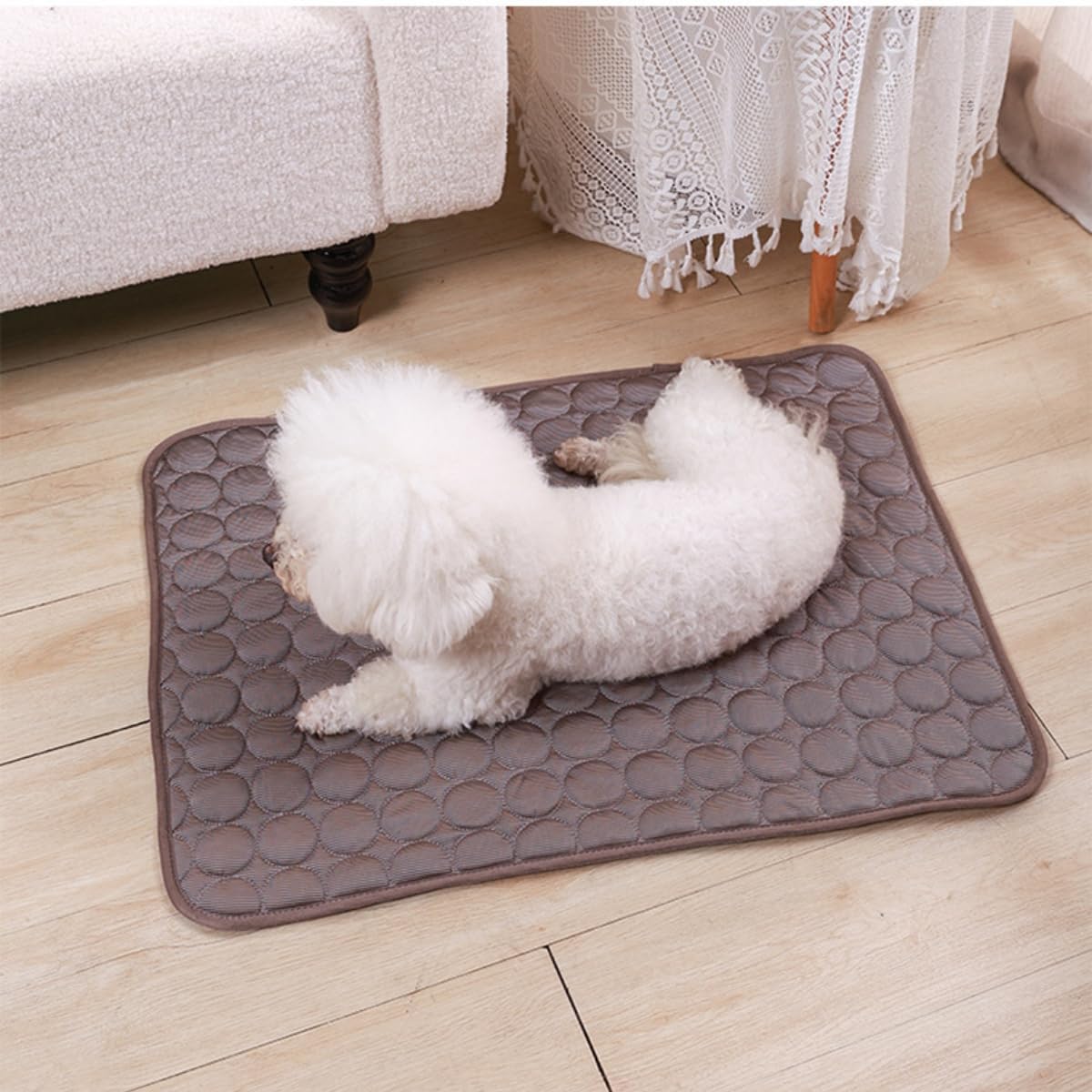RUILBJM Dog Self Cooling Mat Non-Slip No Stains Washable Summer Pet Cooling Pad Pet Carpet Cat Bowl Mat kennel Crates And Bed Sofa Pad For kitten Rabbit And Guinea Pig Cages (Brown,150x100 cm)