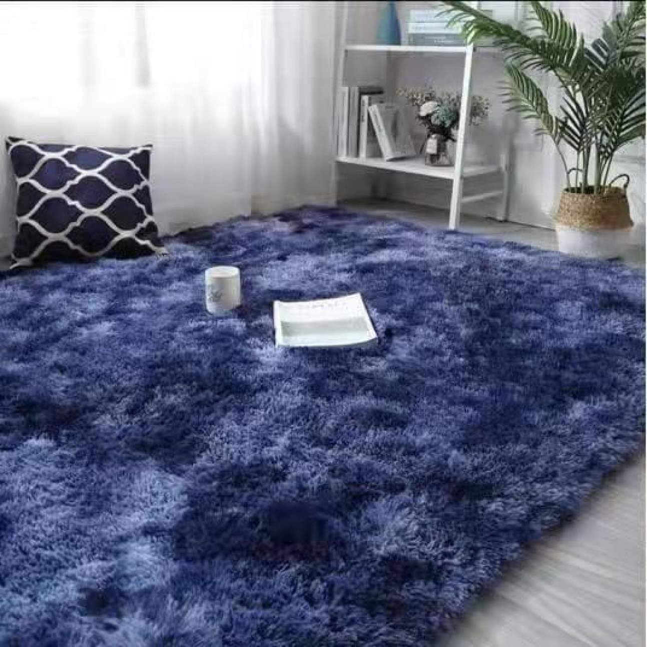 Amazon｜ラグ ネイビーブルー カーペット 50*80cm 洗える ラグマット