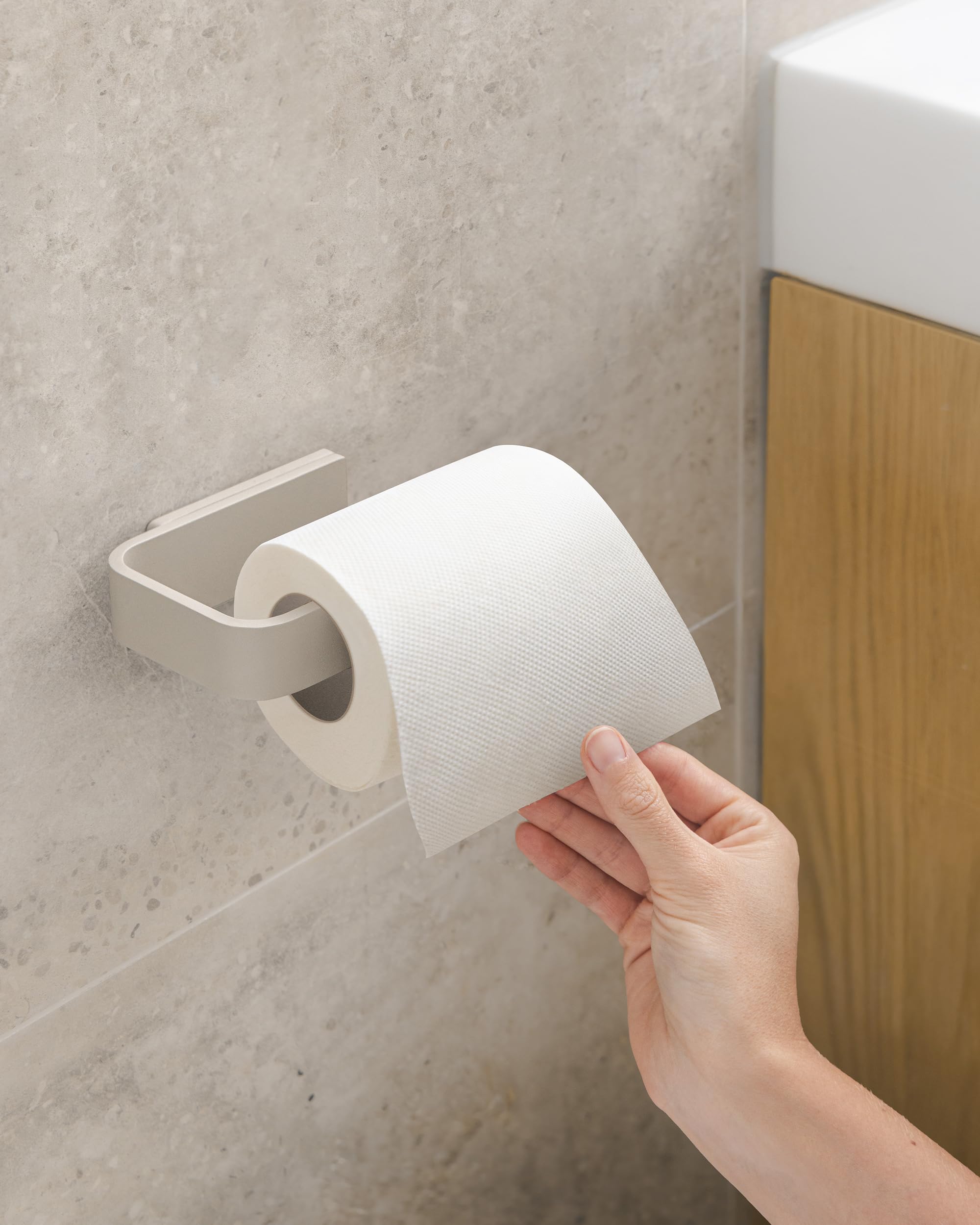 KAZAI. Toiletrolhouder zonder boren | Metaal met echt bamboehout