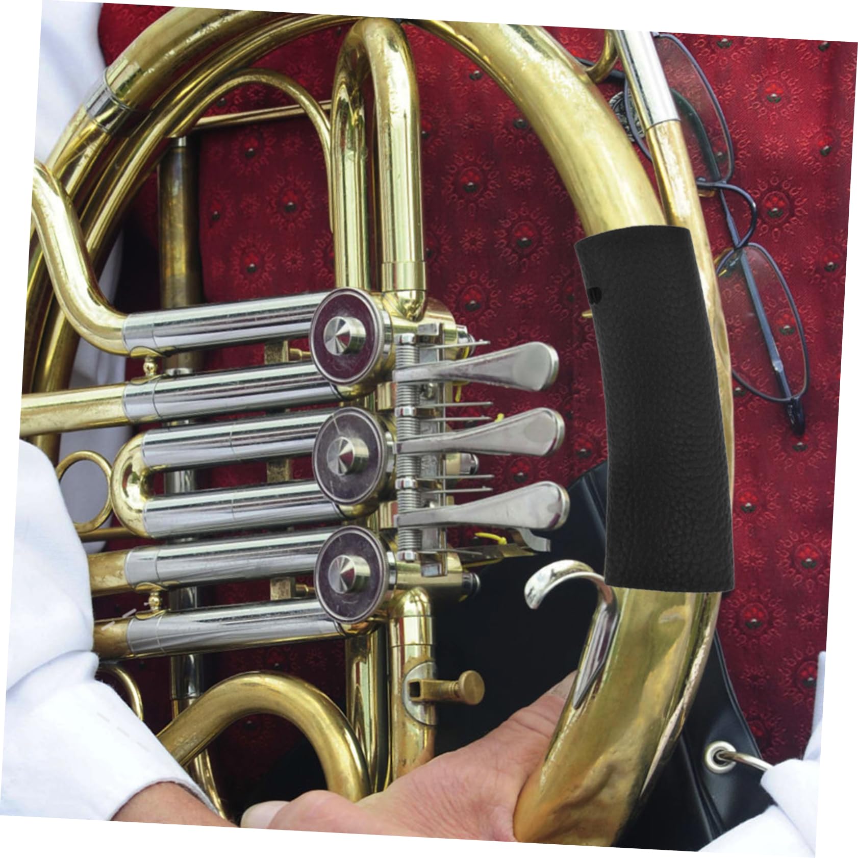 GALPADA 1Set French Horn Hand Guard Protector Durable PU Slip Grip Accessory for French Horn Players Comfortable and Wear Resistant Hand Rest with Closure