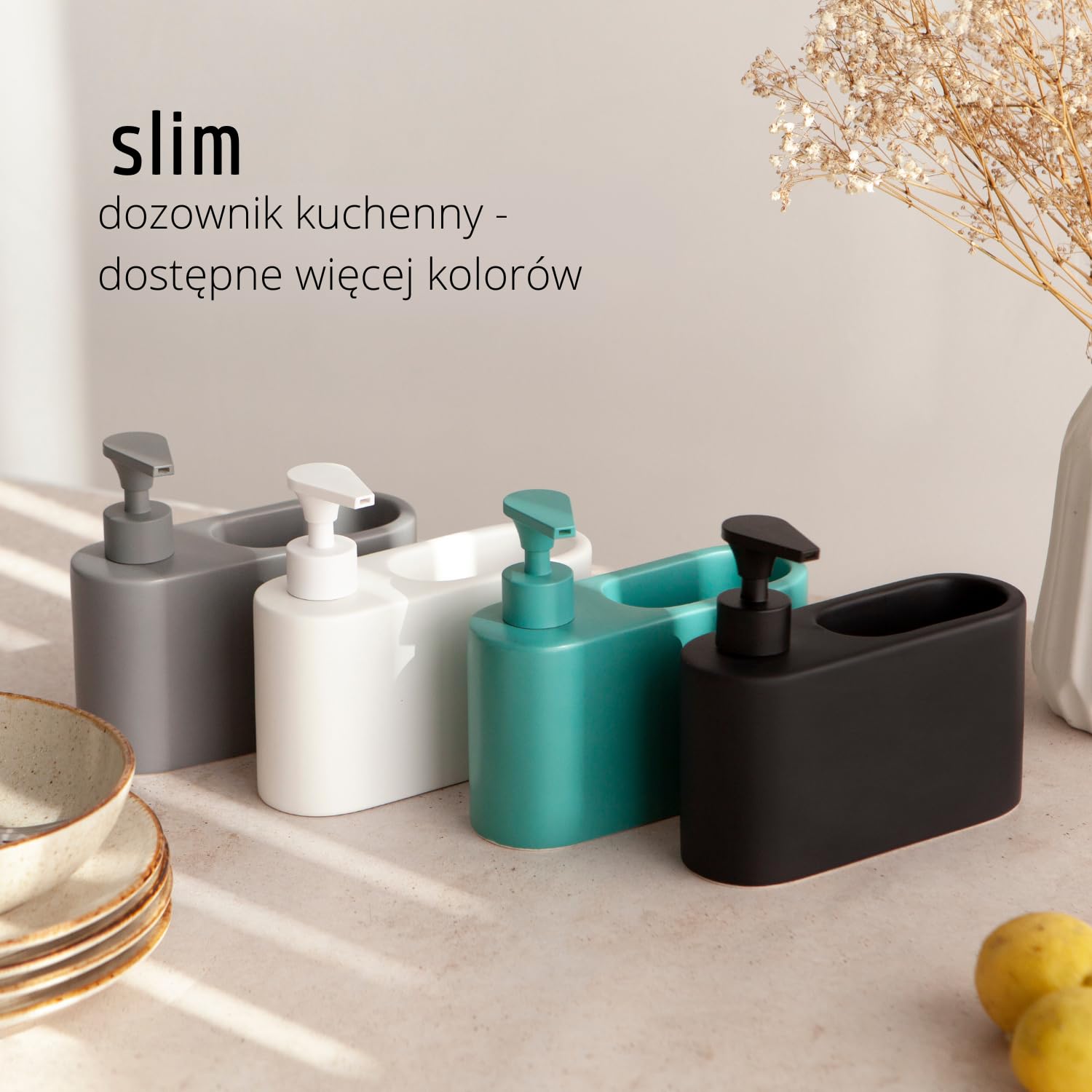 Ceramiczny dozownik mydła z uchwytem na gąbkę, wąski organizer do zlewu kuchennego, 500 ml, dozownik płynu do mycia naczyń do kuchni, 18 x 6 x 15,8 cm, czarny matowy