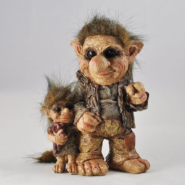 Prezents.com Troll Father & Son Sculpture Small Polyresin Novelty Gift Unique Home Fantasy Home Decor H13cm