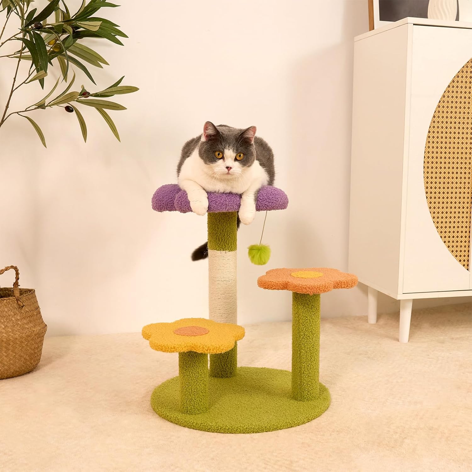 Flower Cat Trees, Flowers Scratching Post Kitten Tree 18" High 3-PLY Cat Tower, Cozy Fluffy Cute Cat Condo for Kitten Indoor Activity