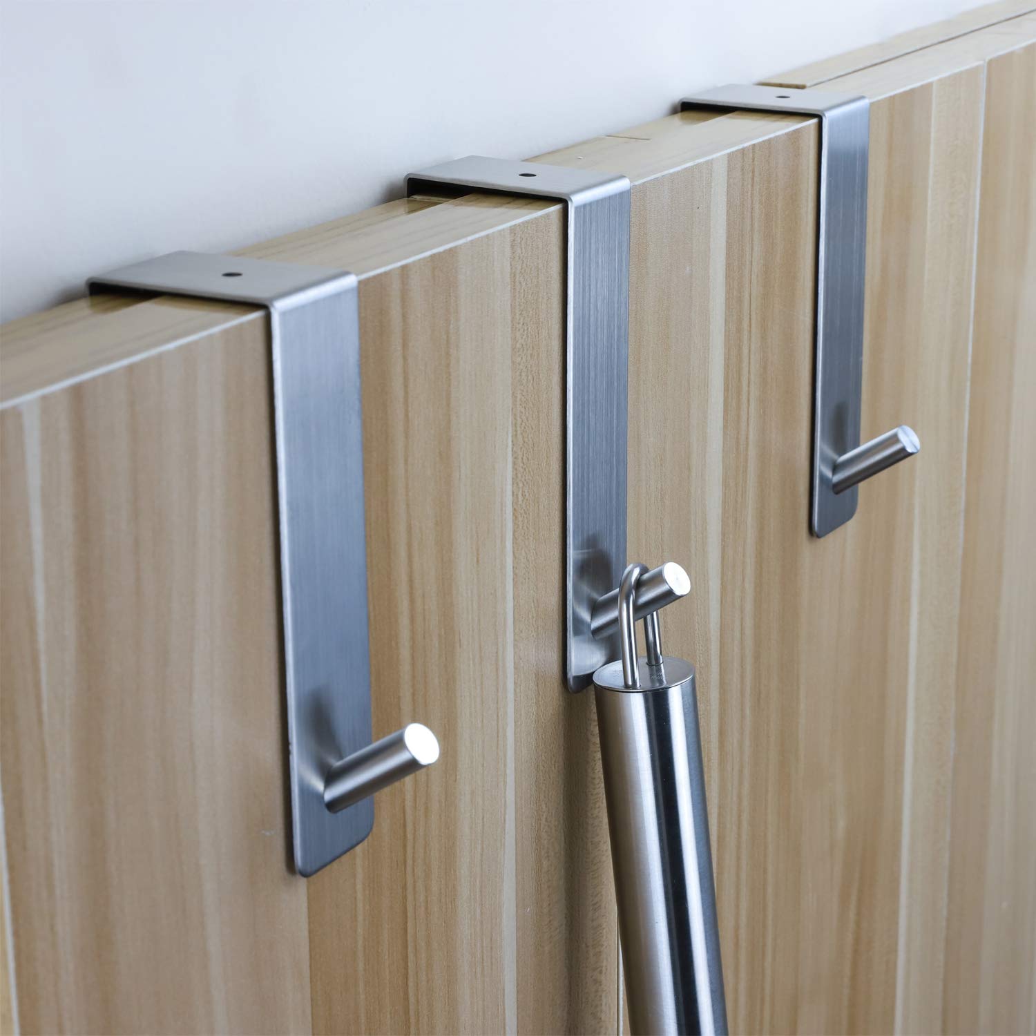 TOGU Sus Türhaken aus 304 Edelstahl, robuster Organizer für Mäntel, Handtücher, Kleidung, Kranz, geeignet für 2,5–4,3 cm dicke Türen und 0,1 cm Türrahmenspalt, gebürstete Oberfläche, 8 Stück