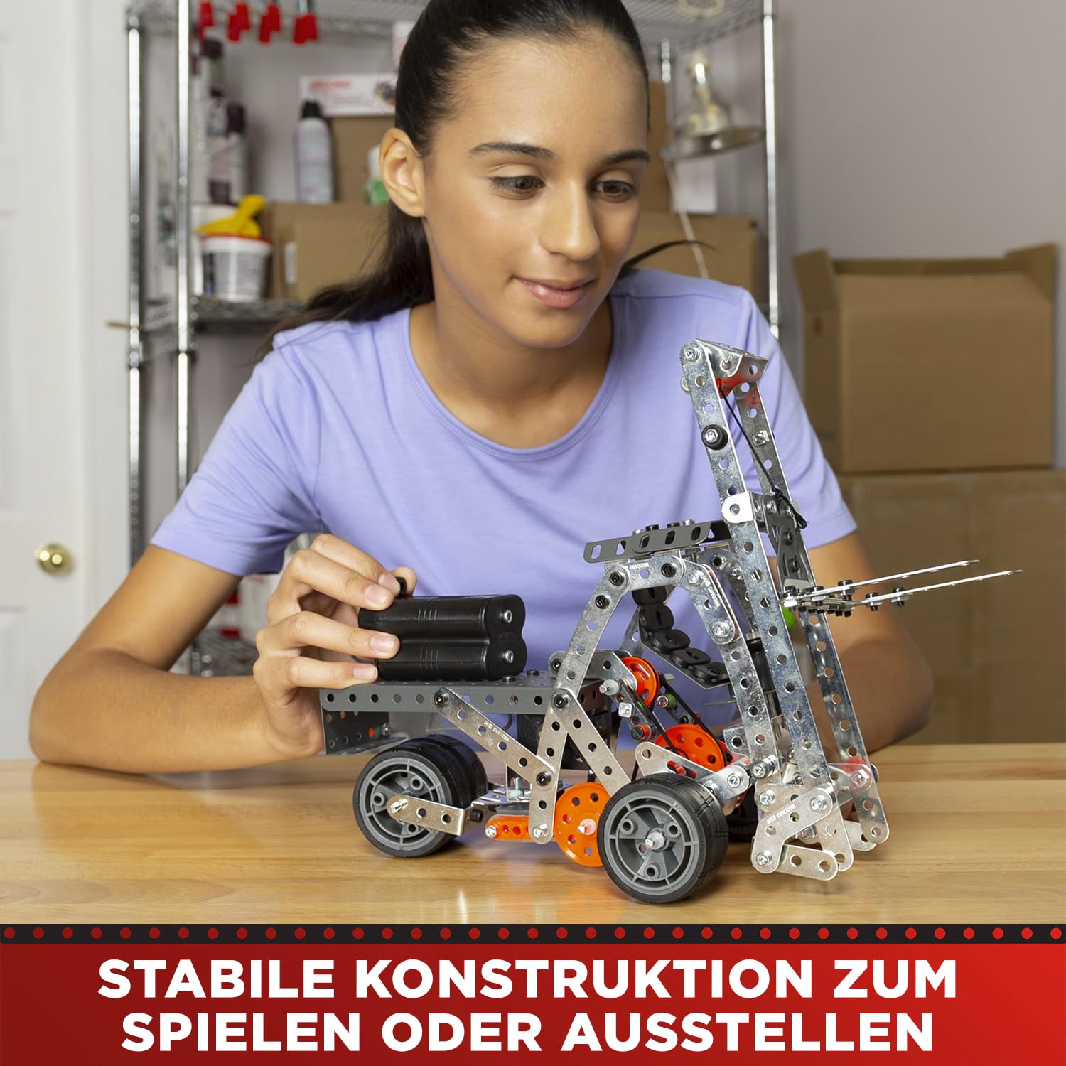 BANDAI Meccano Super Construction 11-in-1 – Baukoffer | Bausatz mit 638 Teilen, Motor, Werkzeug und Anleitung, 11 Fahrzeug- und Maschinenmodelle, ab 10 Jahren – APM11107