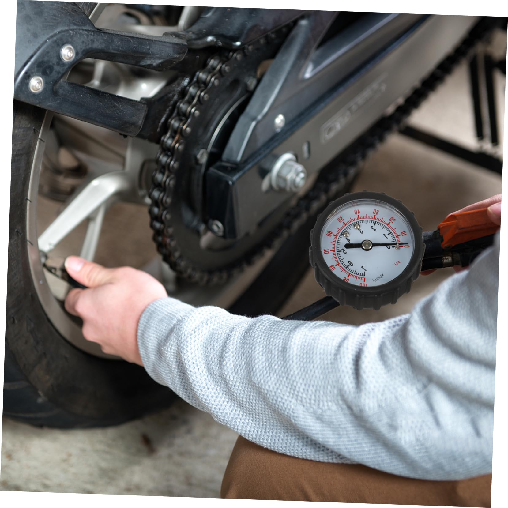 SOLUSTRE 3pezzi Manometro Per Pneumatici Auto e Con Tubo Flessibile Misuratore Di Pressione Pneumatici Con Alta Precisione e Alta Affidabilità Facile Da Leggere e Correggere La Pressione
