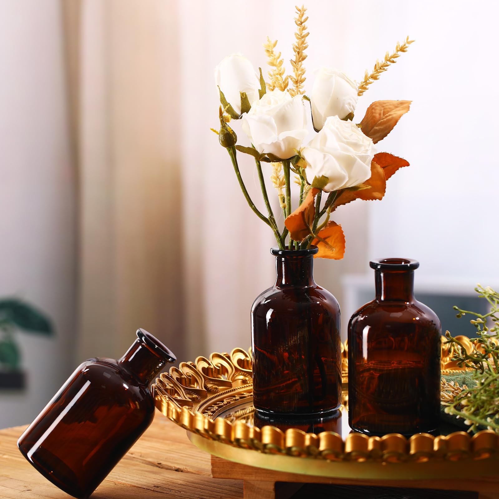 Lallisa 30 Pack Glass Bud Vases Bulk Small Mini Flower Vases for Centerpieces Decorative Glass Bottles Vintage Rustic Centerpieces Decoration for Wedding Dining Table Home Decor (Brown,4.22 oz)