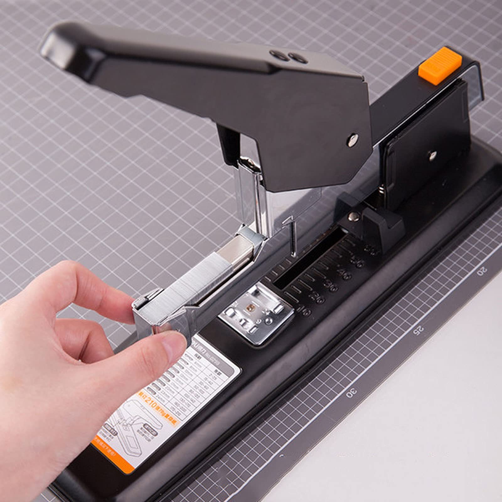 Hefter Kommerzielle Desktop-Heftgeräte, 100 Blatt Kapazität, tragbares, langlebiges Heftgerät for Heimbürobedarf, Klassenzimmer oder Desktop Bürozubehör