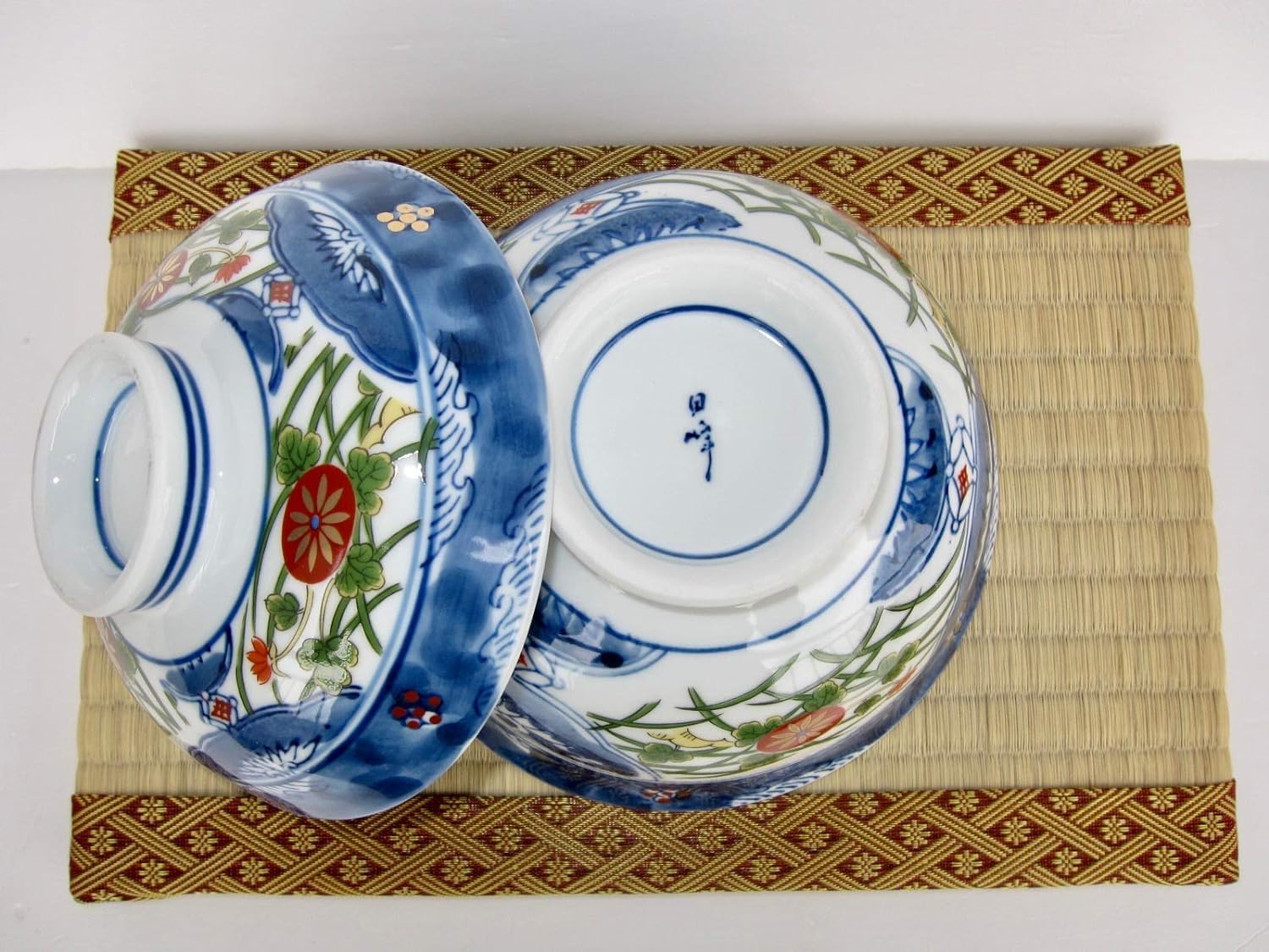 Japanische Mino Ware Somenishiki Koimari Donburi Ramen Nudelsuppe Reisschale mit Deckel, 15,5 cm Durchmesser