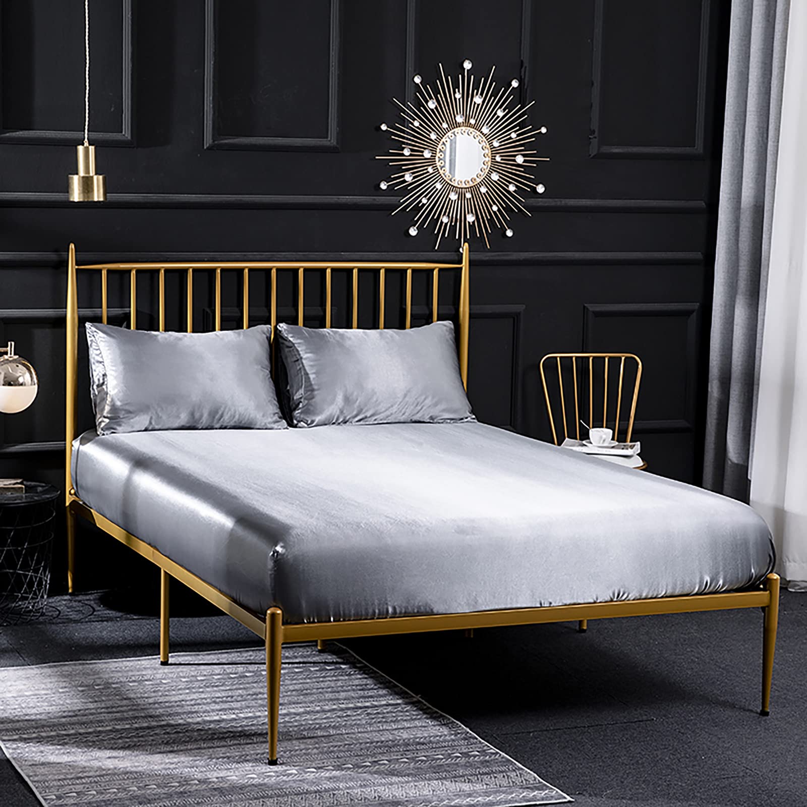 4 Pezzi Completo Lenzuolo Letto Una Piazza e Mezza, 1 x Lenzuola Sotto con Angoli Tinta Unita 160x200 cm con 1 x Lenzuolo Piatto e 2 x Federe, Biancheria da Letto in Raso, Argento