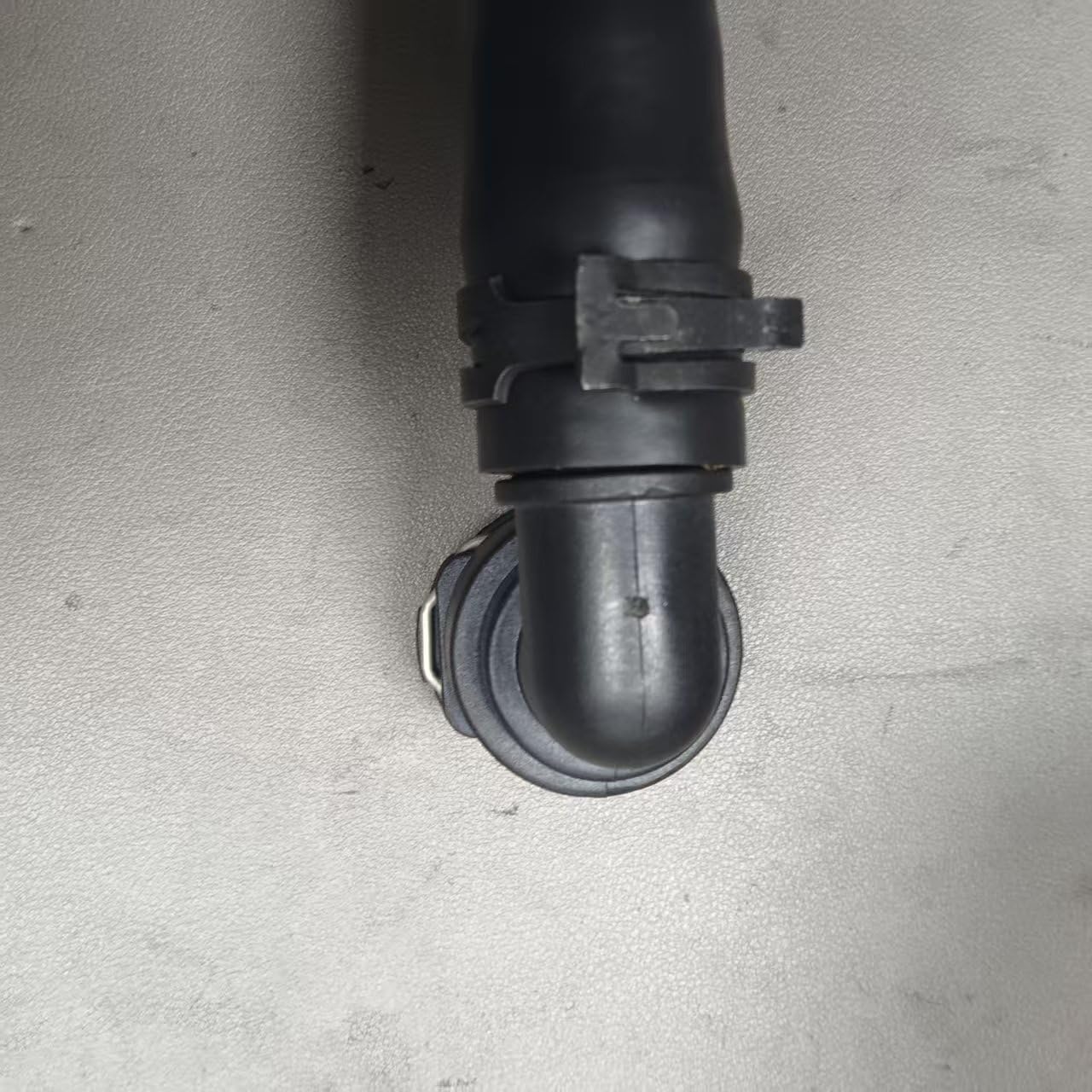Warm air water pipe Pack OF 1 Piece PARTS NUMBER 68280784AB