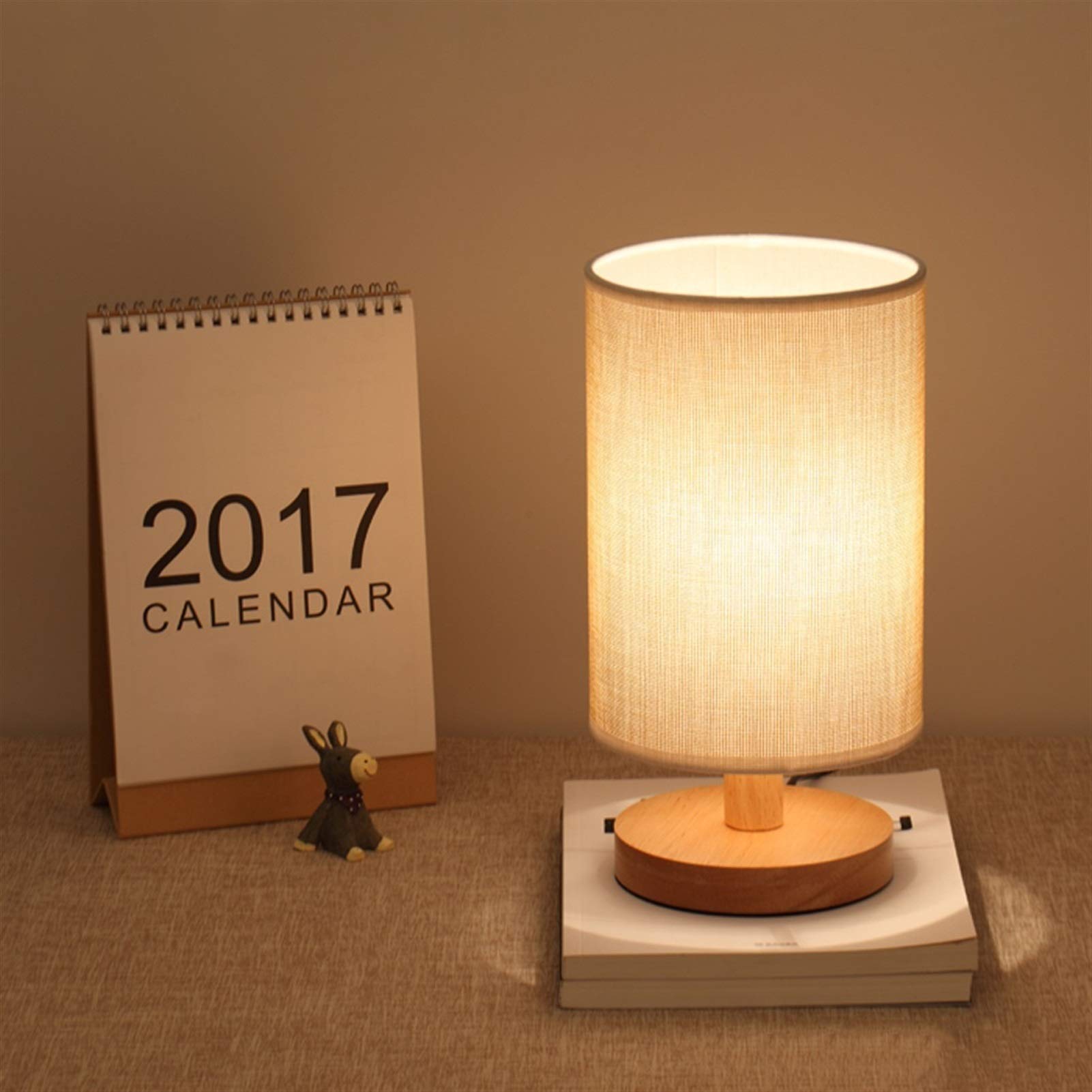 Lampa stołowa Małe lampy nocne Lekkie małe lampy nocne dla dzieci sypialnie chłopców Drewno dom wiejski czytanie lampa z cieniem Lampa stołowa LED