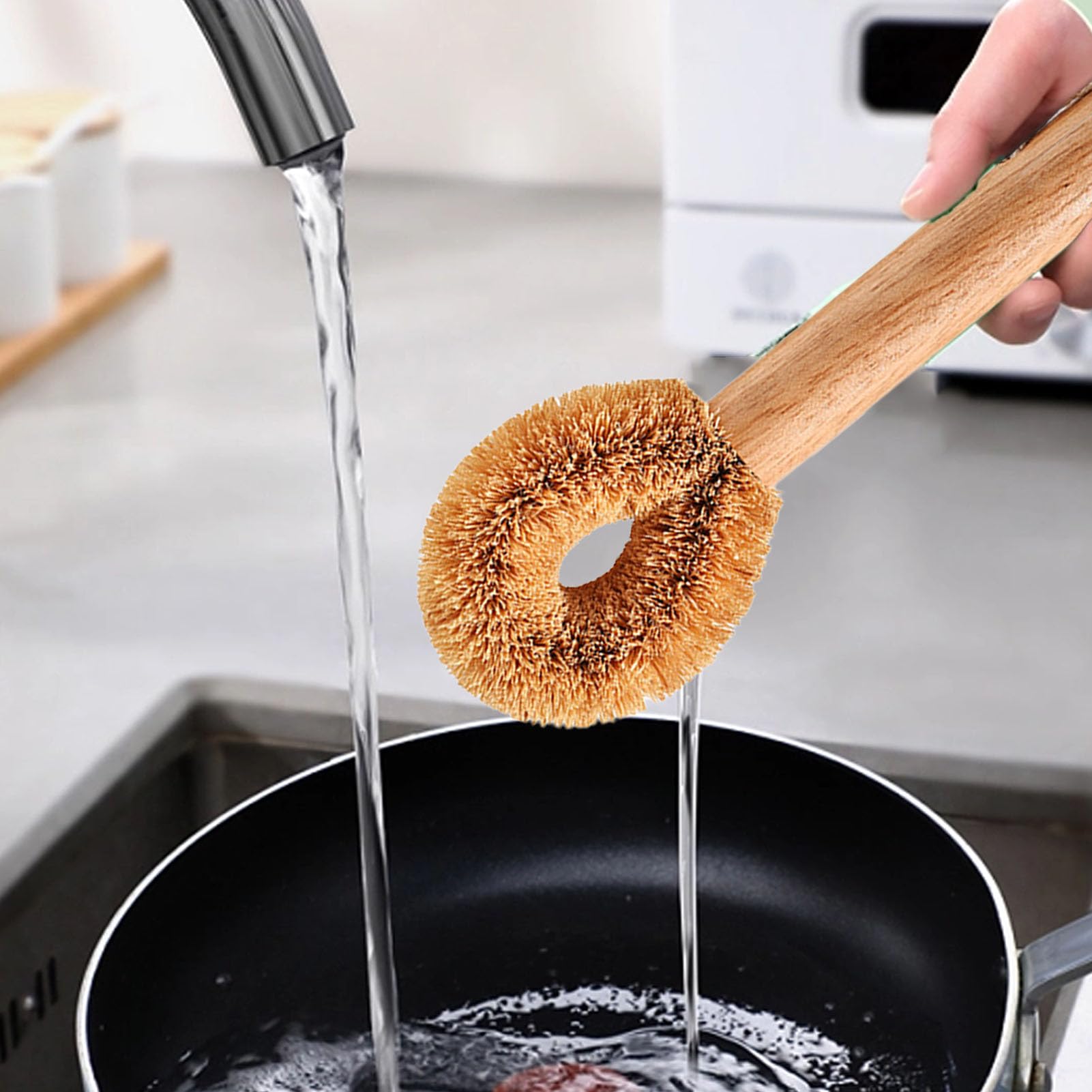 Gavigain Kitchen Dish Brush with Short Handle for Effective Grease Removal Suitable Various Cookware