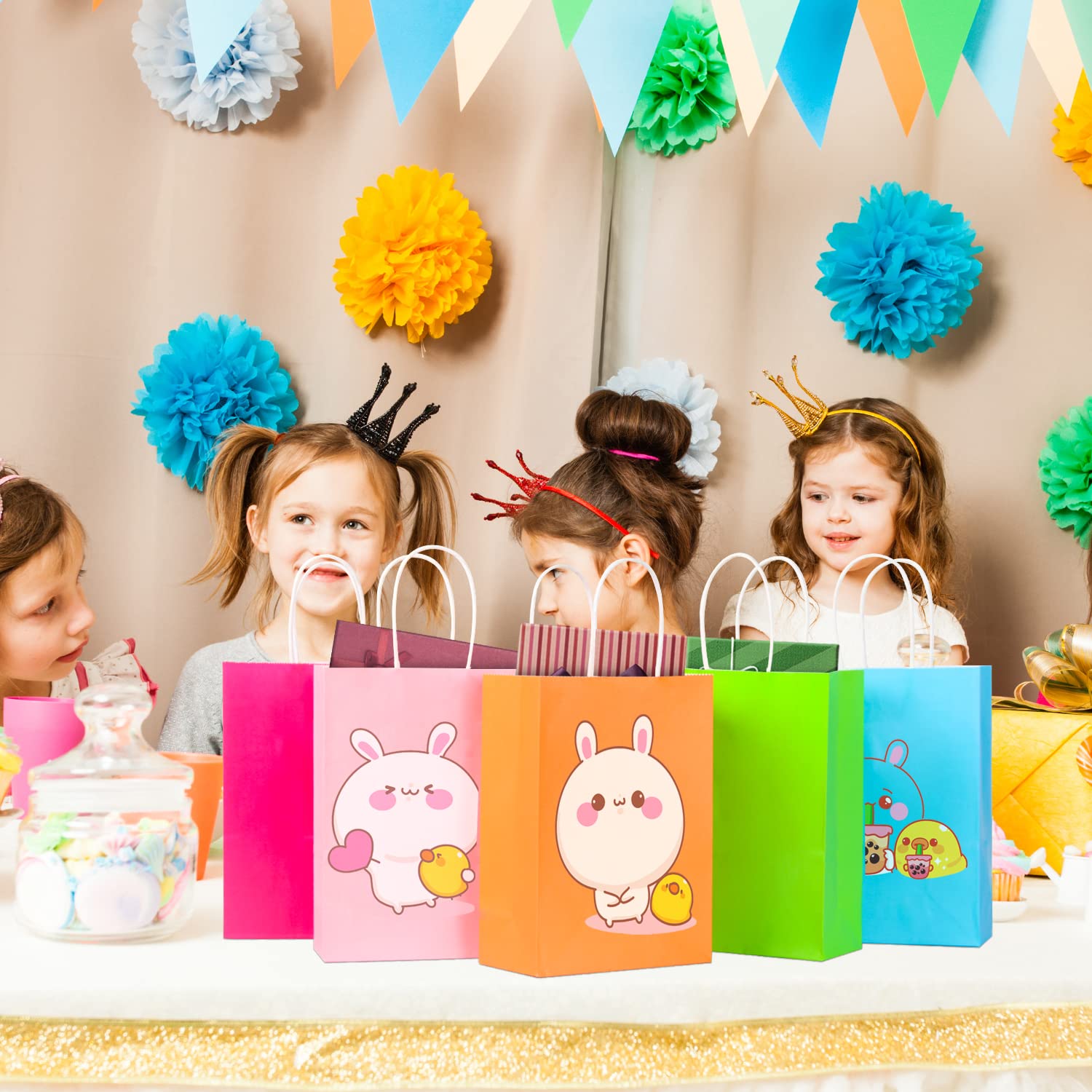 SPERPAND Lot de 100 sacs cadeaux en papier avec poignées, 22,1 cm, petits sacs à friandises, biscuits, collations, bonbons, sacs de fête pour anniversaire d'enfant, fête prénatale, Pâques, fête des