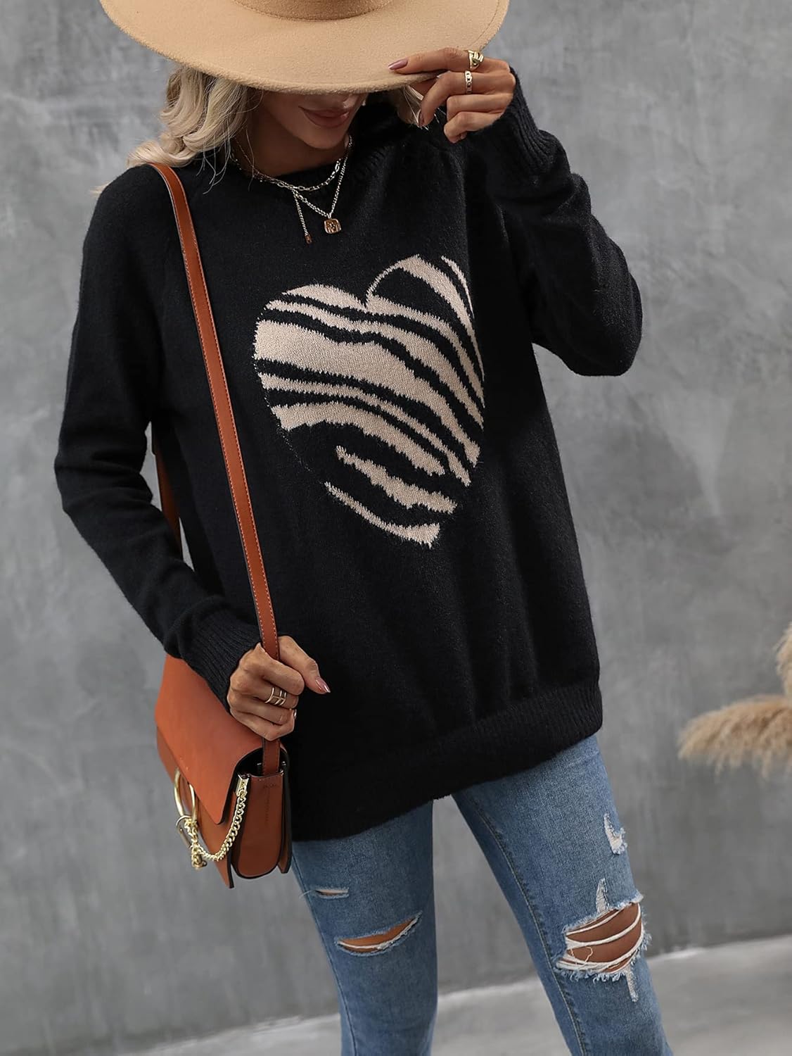Women's Sweater Heart Pattern Raglan Sleeve Sweater Sweater for Women (Color : Black, Size : Medium)