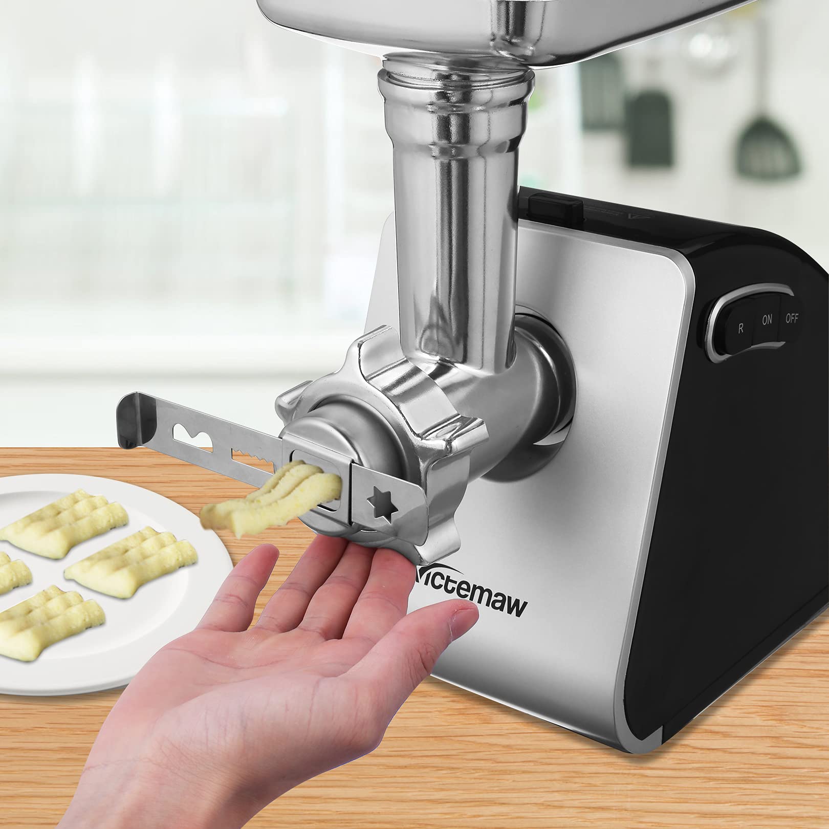 Tritacarne Elettrico Professionale 2000W con Insaccatrice e Accessorio Biscotti | 5 in 1 Macchina per Macinare Carne con 3 Dischi, 4 Lame e Accessori per Salsicce, Kibbe, Verdure e Dolci