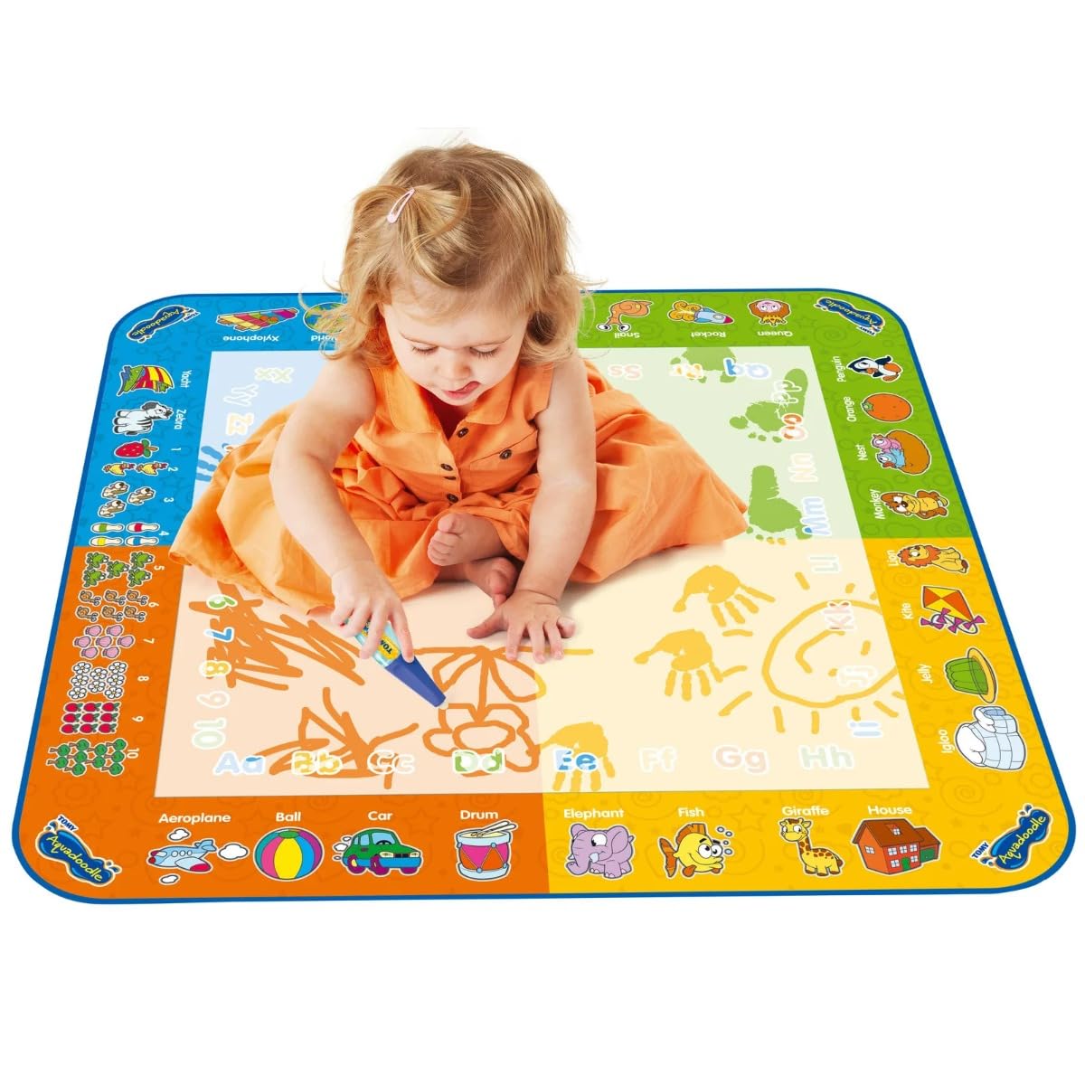 AquaDoodle TOMY - Tapis Classique Couleurs T72370, Tapis de Dessin à Eau, Coloriage Géant, Tapis d'Éveil Adapté aux Enfants dès 18 mois