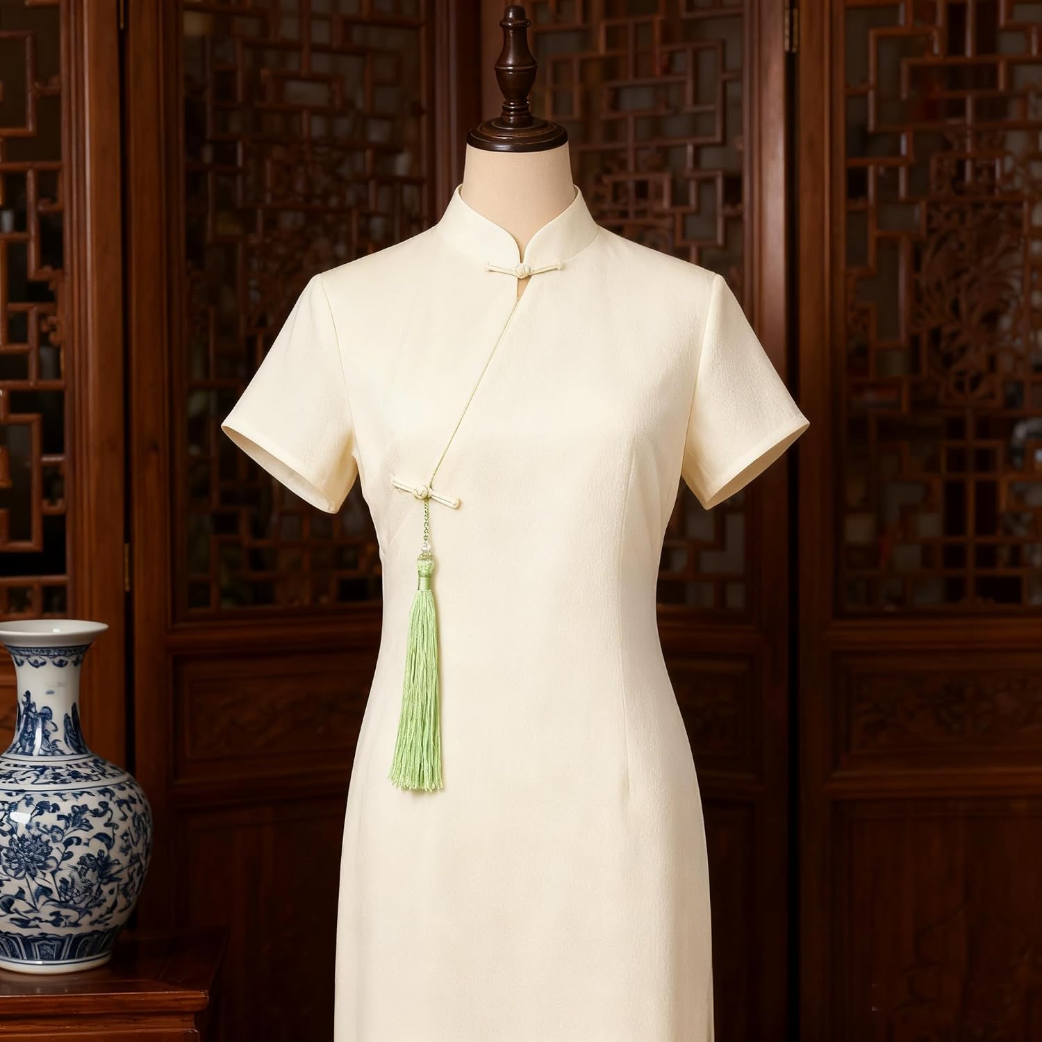 100Pcs 5 Inch Handmade Silky Tassels for Decor, Bookmarks(Light Green)