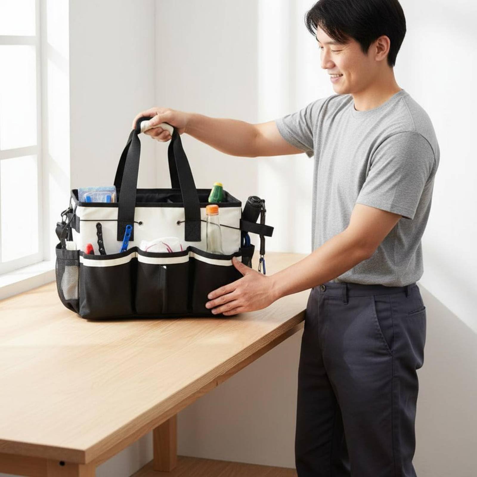 KESOTO Cleaning Organizer Sac de Transport Organisateur d'Entretien Sac à Outils Fourre-tout de Rangement Multi-compartiments et Poches Oxford Résistant, Gris, Ns-214