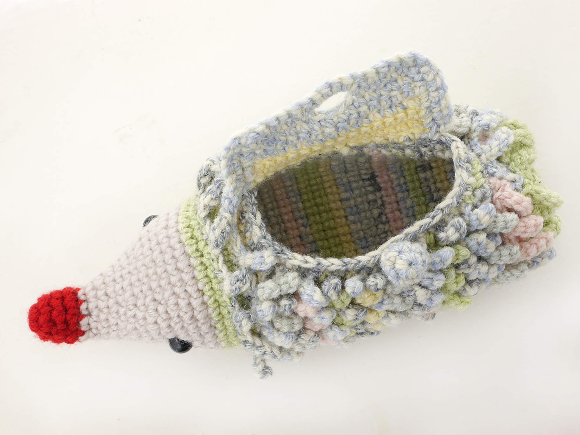 Amazon | NASKA 編み物キット はりねずみのあみぐるみポーチ Col.630