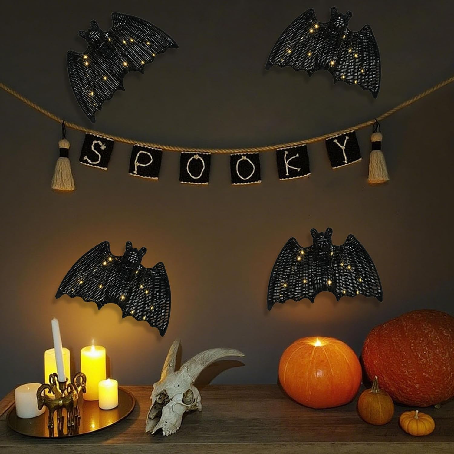 Sturdy Woven Iron Bat Ornaments Easy Setup Scary Season Decor for, Doors and Outdoor Displays Handwoven Iron Bat Halloween Decoration