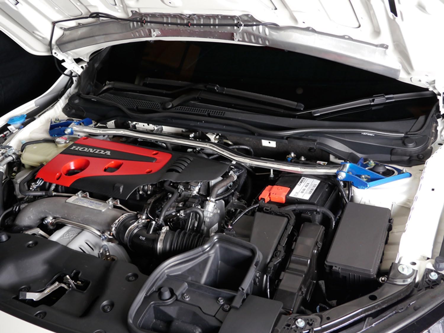 Cusco Strut Bar OS Front for 2017 Honda Civic Type-R FK8