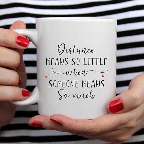 Miniatura 10 de YouNique Designs Regalos para relaciones de larga distancia taza de café portátil de 11 onzas, regalos de larga distancia para parejas, novio,