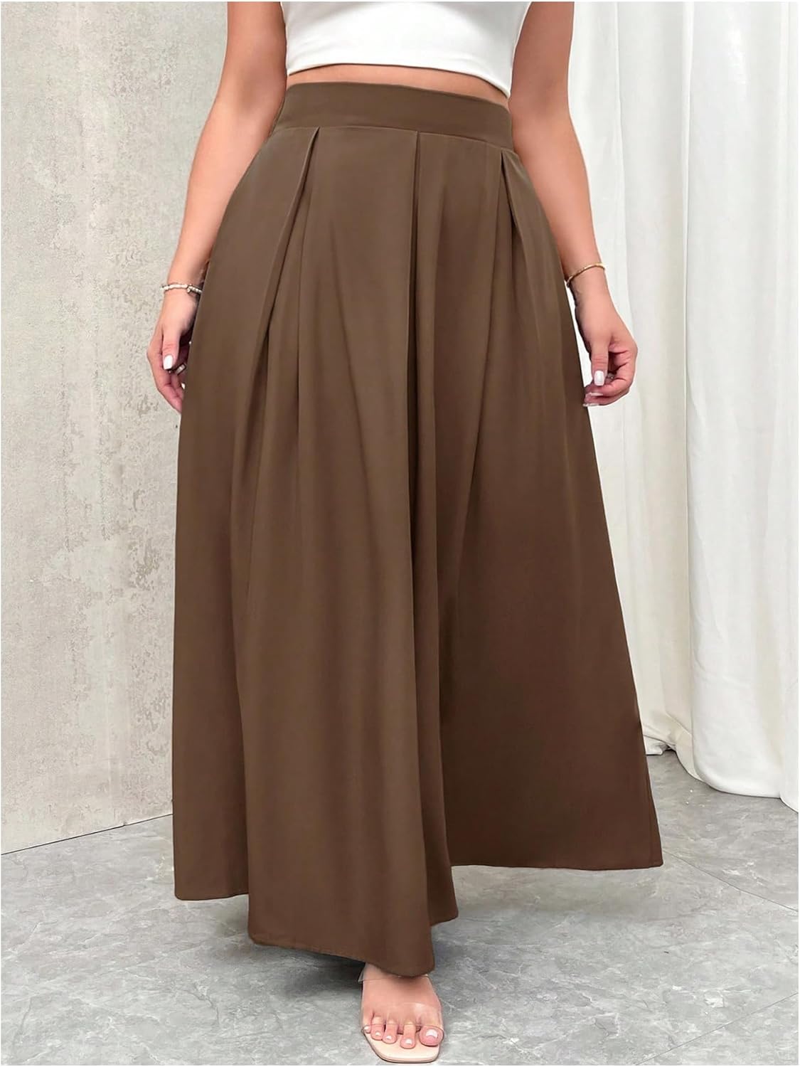 GORGLITTER Women's Plus Size Maxi Skirt Dressy Casual Pleated High Waisted A Line Long Skirts with Pockets