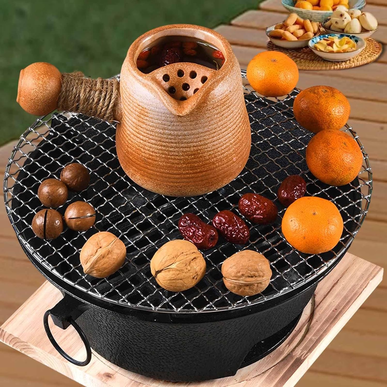Mini BBQ Grill with Mesh Rack, Cast Iron Camping Grill 23cm (9.1 inch) for Hiking Patio Wood Fire