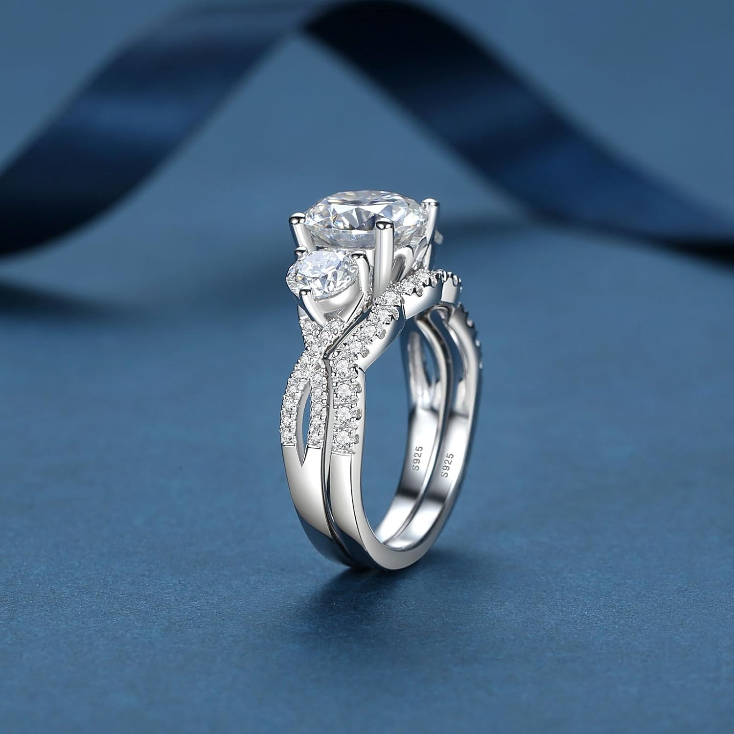 3 Stone Moissanite Wedding Sets for Women 4.42CTTW D Color VVS1 Clarity Round Brilliant Cut 925 Sterling Silver Moissanite Bridal Set Engagement Rings with Certificate