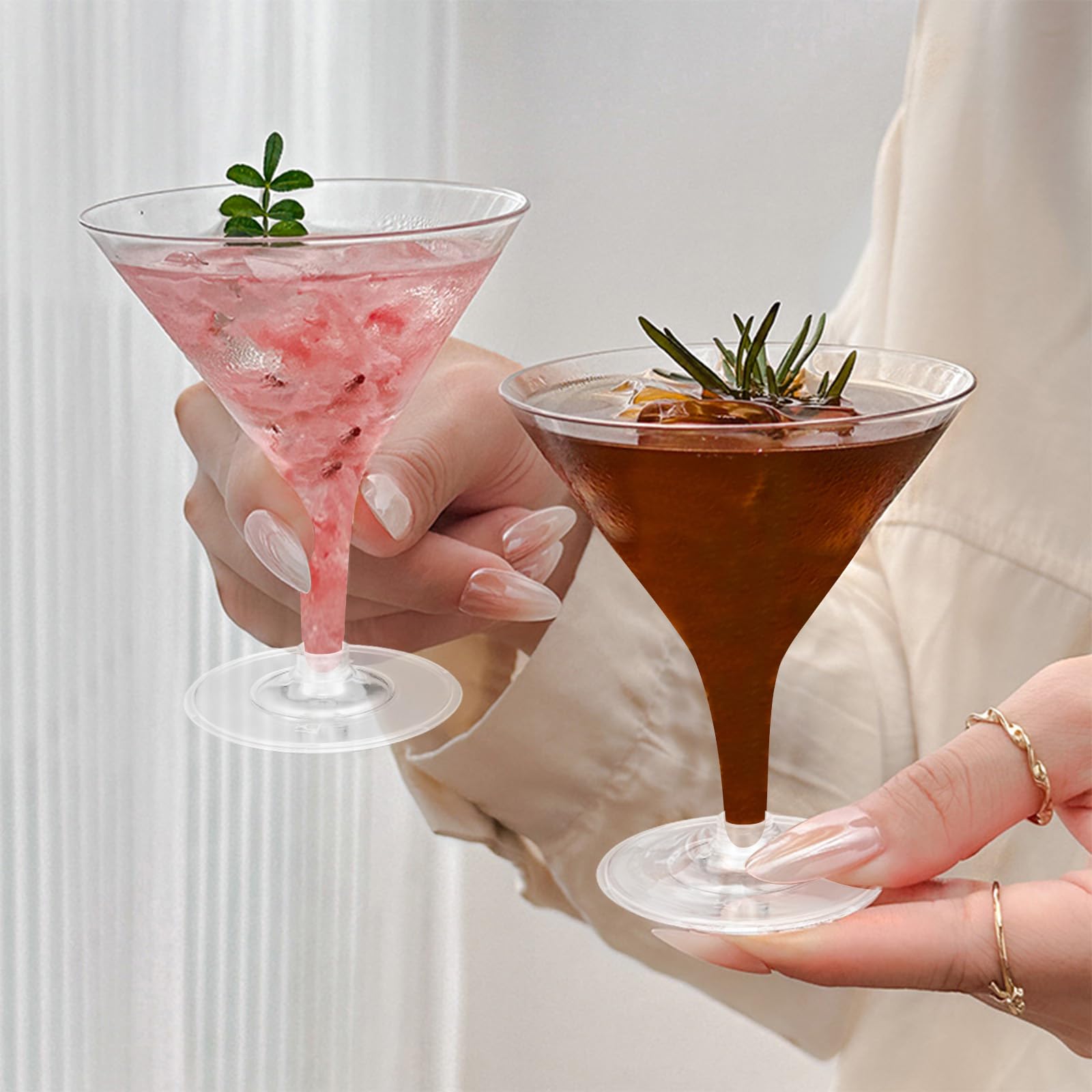 25 vasos de Martini de plástico, 200 ml, reutilizables, de plástico, copas de champán transparentes con mango, vasos de margarita para aniversario, fiesta, cumpleaños, boda