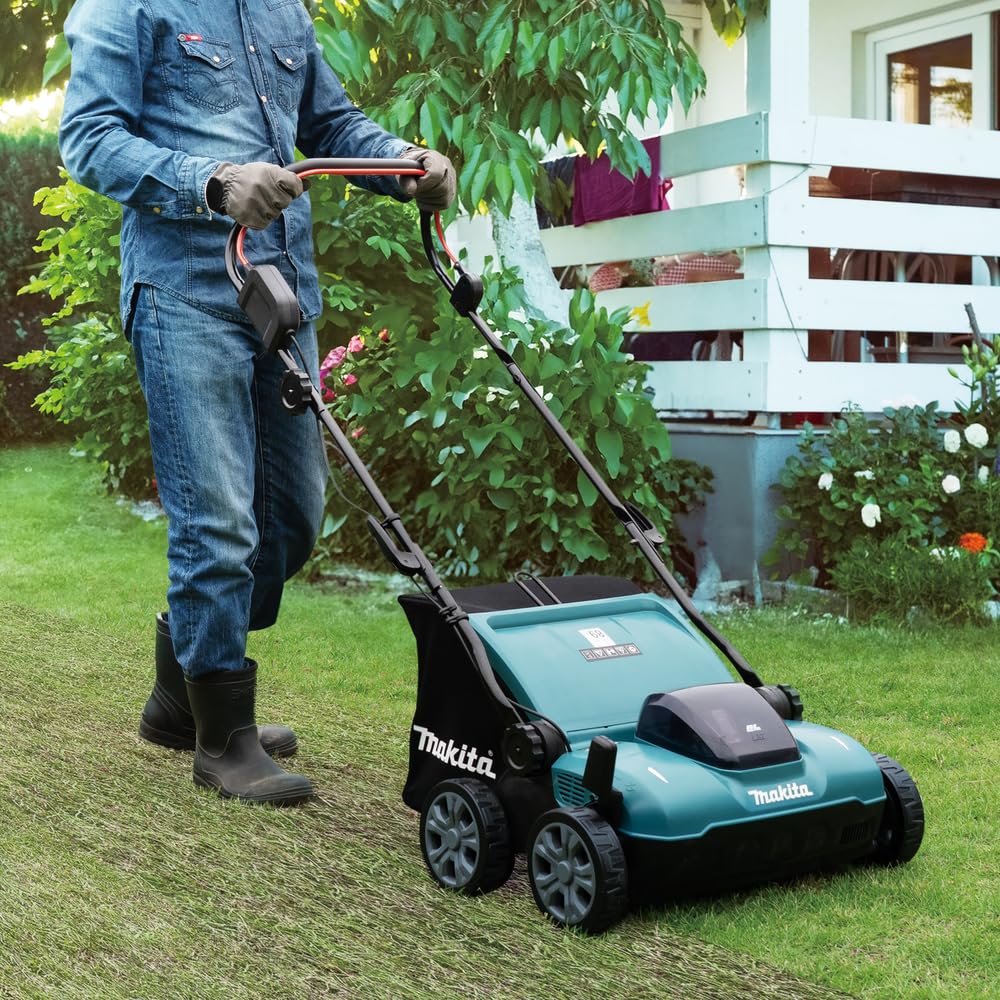 Makita DUV320RT 18V Li-Ion LXT Brushless 32cm Vertikutierer komplett mit 1x 5,0Ah Akku und Ladegerät