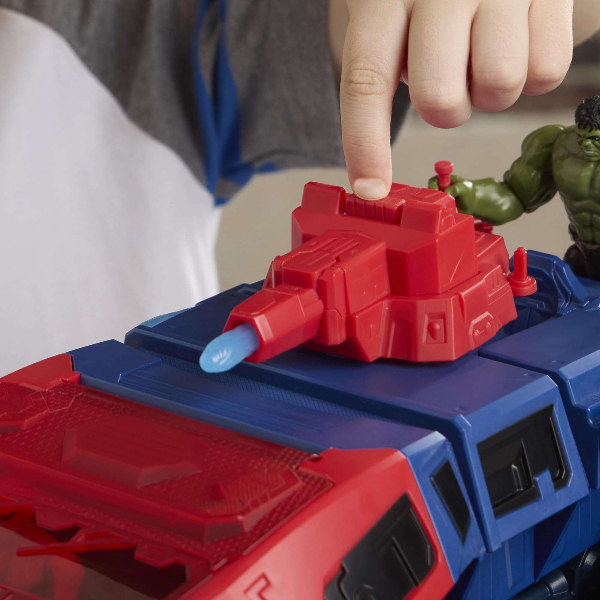Marvel Spider-Man: Brand New Day 2-in-1 Super Mampf-Fahrzeug, Fahrzeug für Action-Figuren (11,4 cm), Superhelden-Spielzeuge und Figuren, ab 4 Jahren