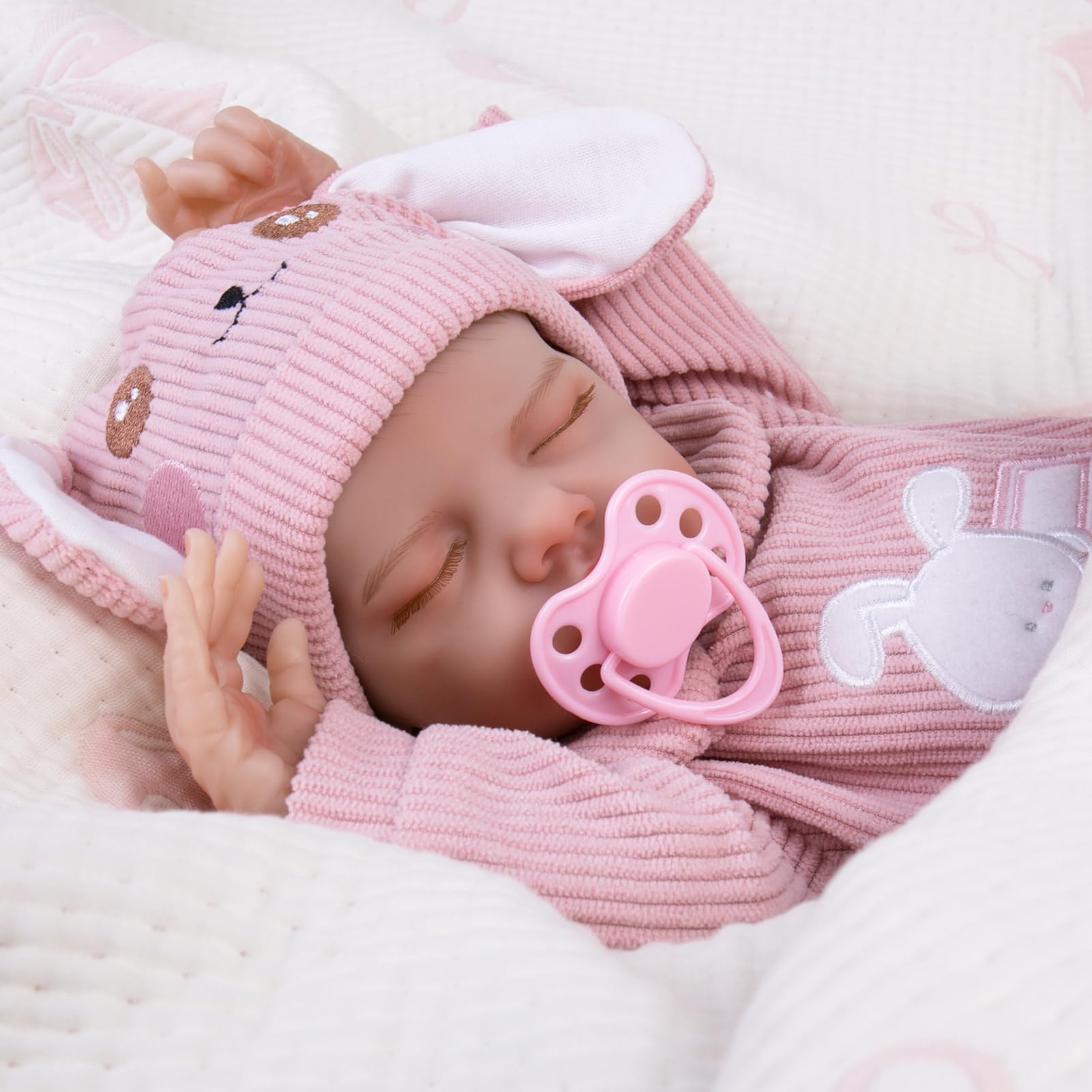 AoriLifelike Reborn Baby Dolls Realistic Baby Girl Doll 18 Inch Real Life Sleeping Newborn Doll with Gift Box Set