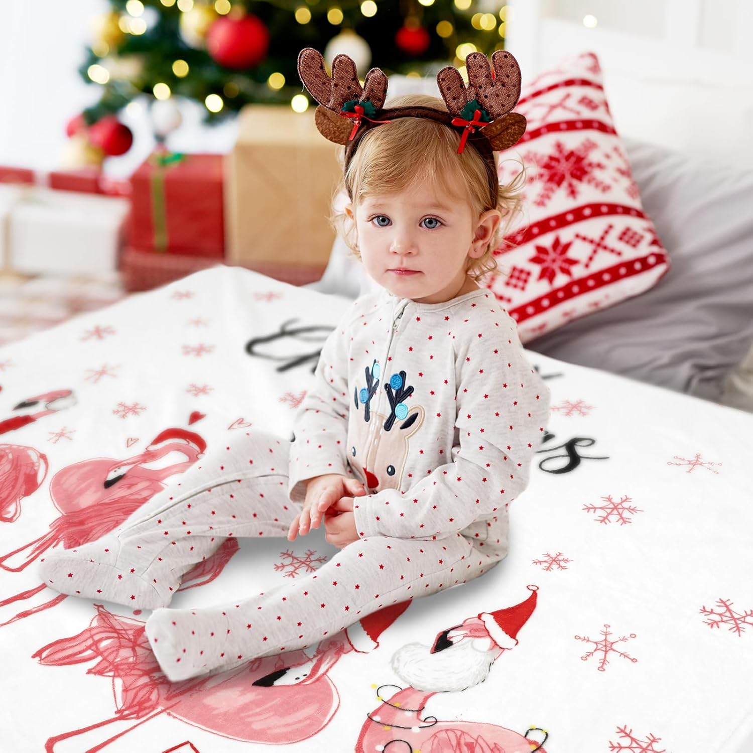 JarThenaAMCS Merry Christmas Fuzzy Blanket Pink Flamingo Snowflake Throw Blanket Xmas Soft Cozy Flannel Blanket for Home Party Bed Sofa Couch, 50 x 60 Inch - Image 6