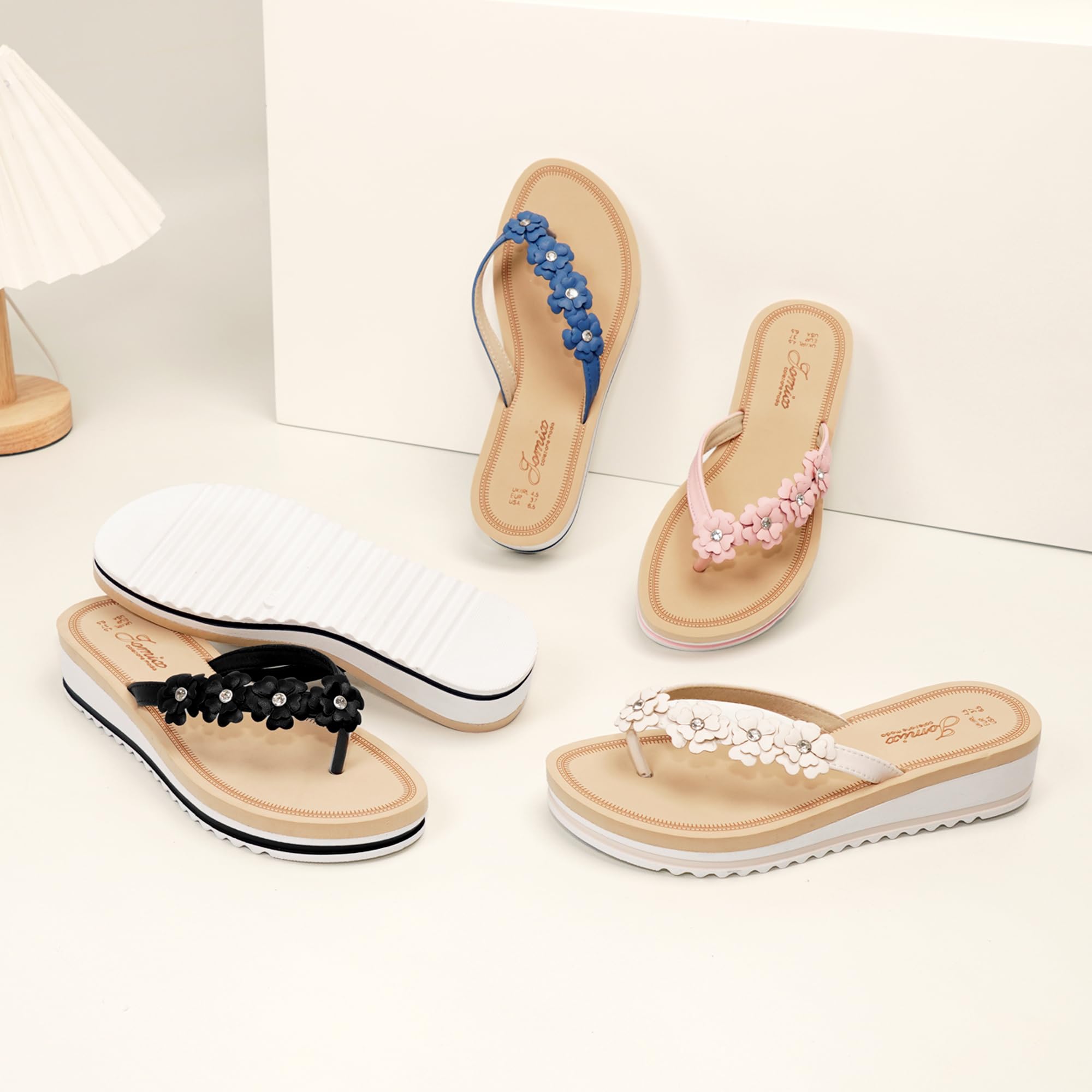 JOMIX Chanclas Mujer con Cuña Verano Sandalias de Piscina con Flores Calzado de Playa Elegante y Cómodo de Material Sintético Plataforma para Vacaciones y Casa