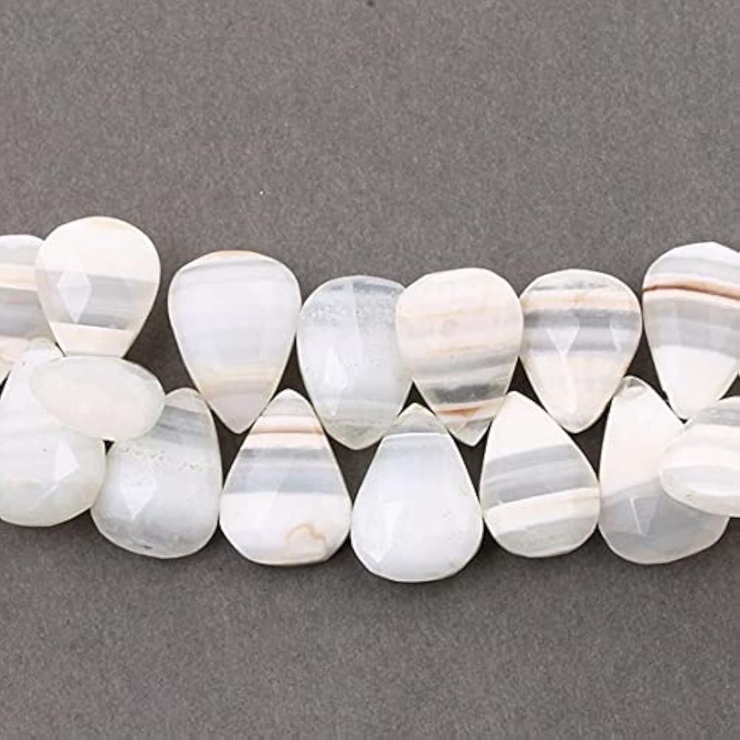 Agate blanche dentelle poires facettées de 15mm-19mm pour donner une âme à vos bijoux