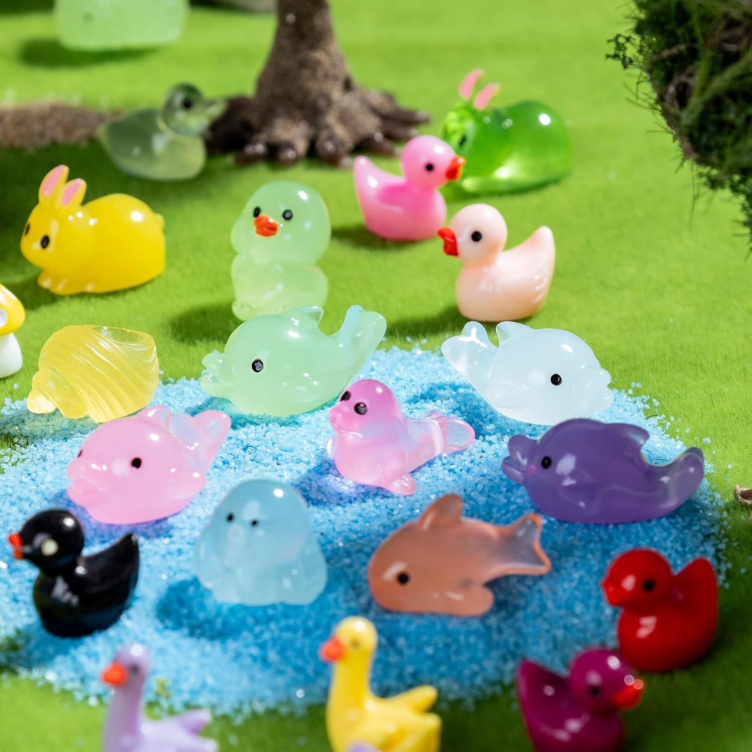 150 pcs Mini Resin Animals 150 Styles Variety Tiny Animals Figures Miniature Little Small Animal Figurines Bulk for Micro Fairy Garden Landscape Accessories Hide Crafts Decor Aquarium