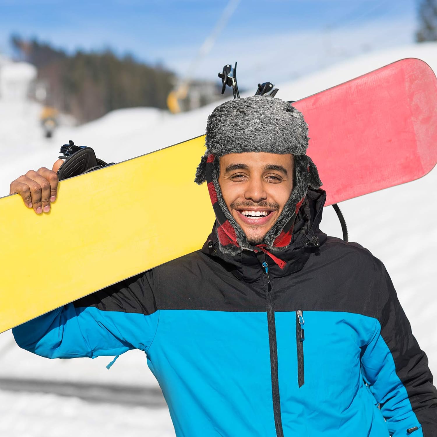 2 Pieces Ushanka Trooper Hats Unisex Plaid Trooper Hats Women's Bomber Hats Winter Warm Earflap for Men Women (Red and Black) : Clothing, Shoes & Jewelry