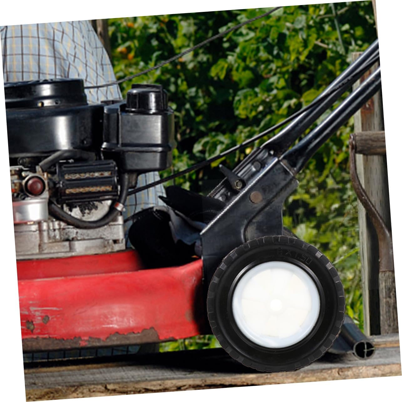 Yardwe 2pcs Solid Lawn Mower Wheels Quiet Rubber Replacement Wheels for Garden Lawnmowers Heavy-duty Trolley Solid Design for Outdoor Use and Easy Installation