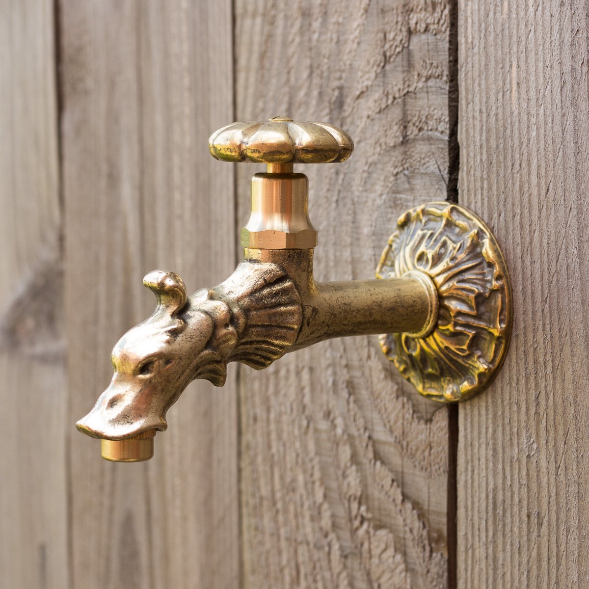 Robinet fontaine murale laiton vieilli 1/2" Gargouille