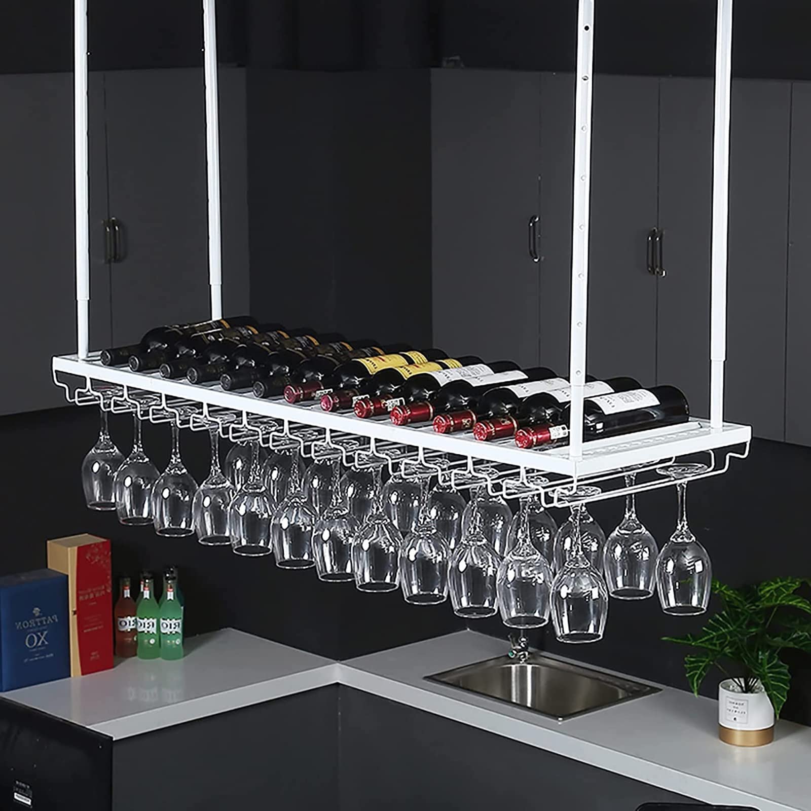 Plafond de casier à verre à vin suspendu en métal et étagère de prestige