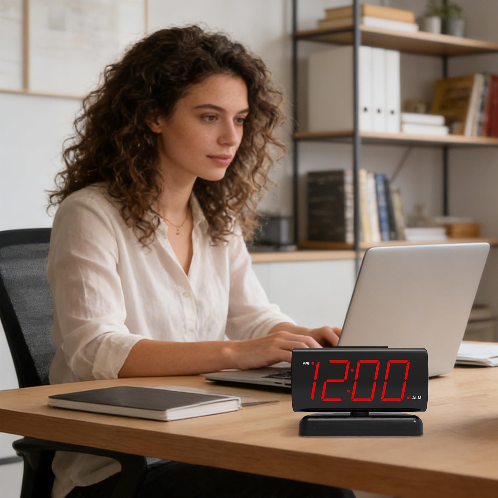 Reloj digital LED Despertador LED de Escritorio con Dígitos Rojos