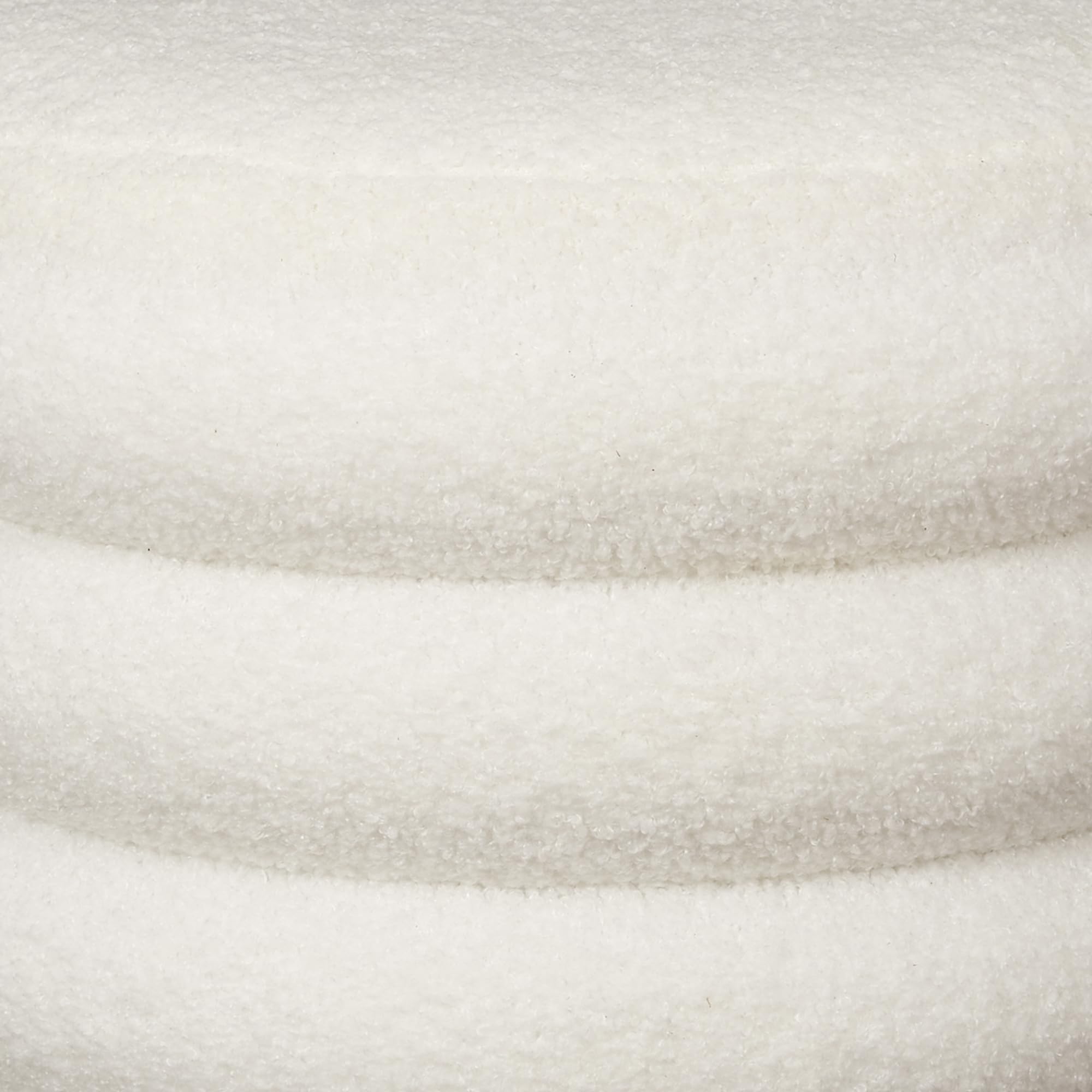 HOME DECO FACTORY Pouf de Rangement Bouclette Freya Assise et Coffre Blanc | Bois MDF et bouclette, pouf de rangement Freya, assise et coffre, salon ou chambre, 37x37x43,5 cm, blanc