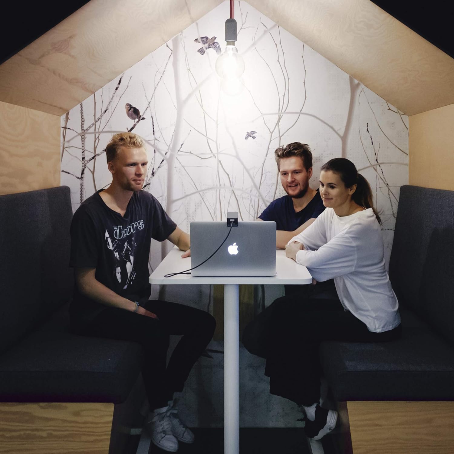 huddly go work from home kit usb video conferencing camera with 150 degree view and 4x digital zoom