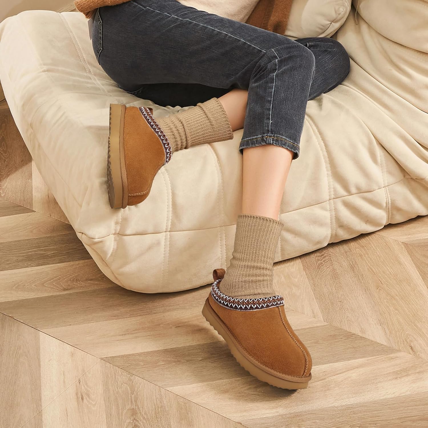 Litfun Women's Fuzzy House Slippers Genuine Suede Fluffy Winter Slipper Cozy Furry Warm Shoes Indoor/Outdoor - Image 2