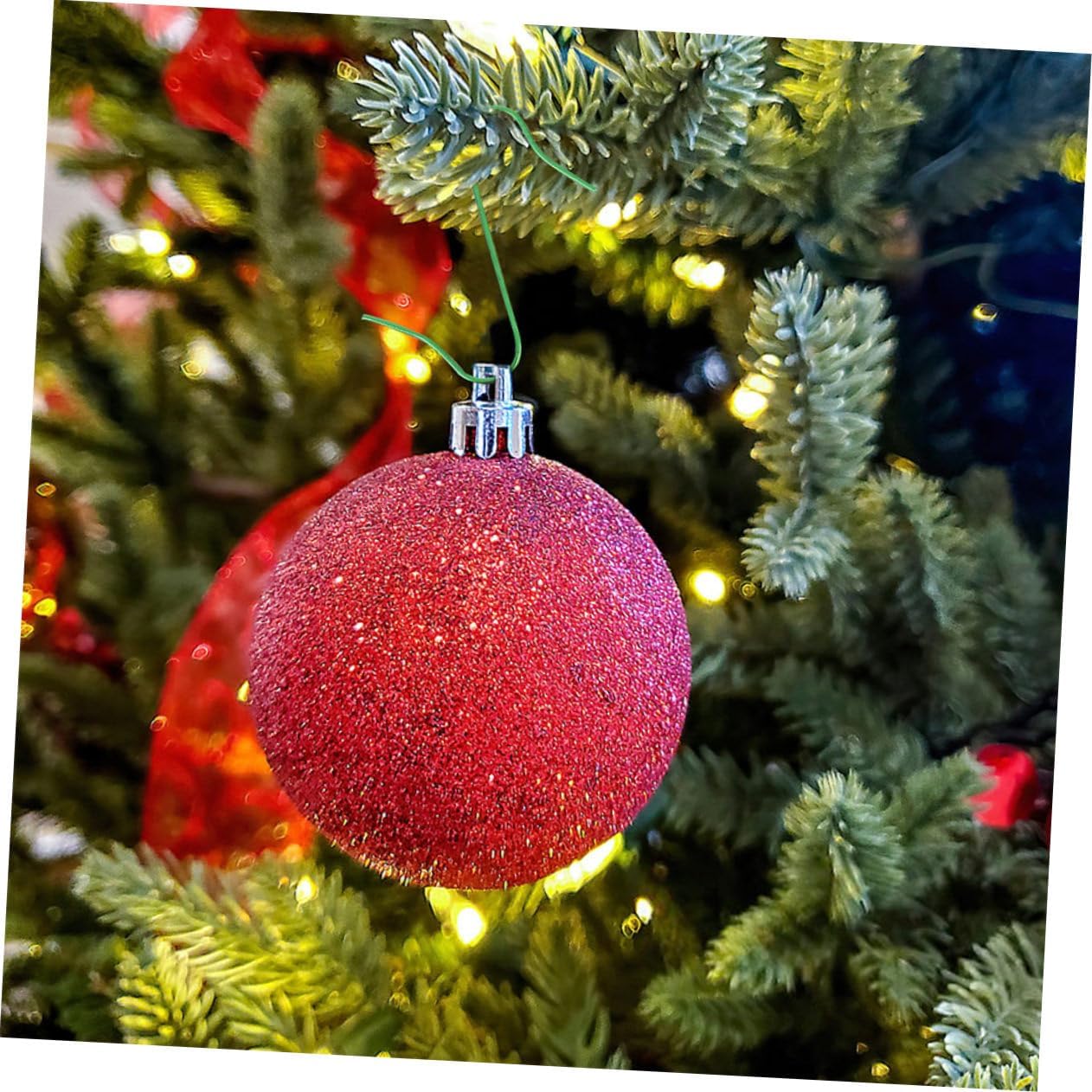 Cabilock 300pcs Christmas Hooks for Tree Decorations Metal Hangers for Xmas Ornaments Lightweight and Compact Design Strong Load-Bearing Holiday for Family and Friends