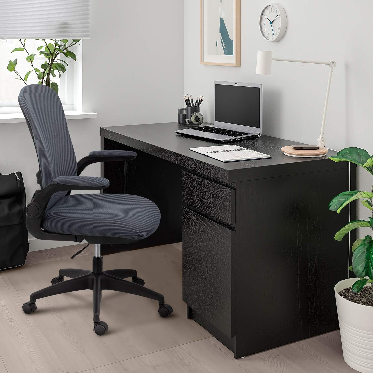 Office Chair Mesh Desk Chair with Lumbar Support High Back Swivel Computer Chair Ergonomic Executive Chair with Flip-up Armrest,Grey