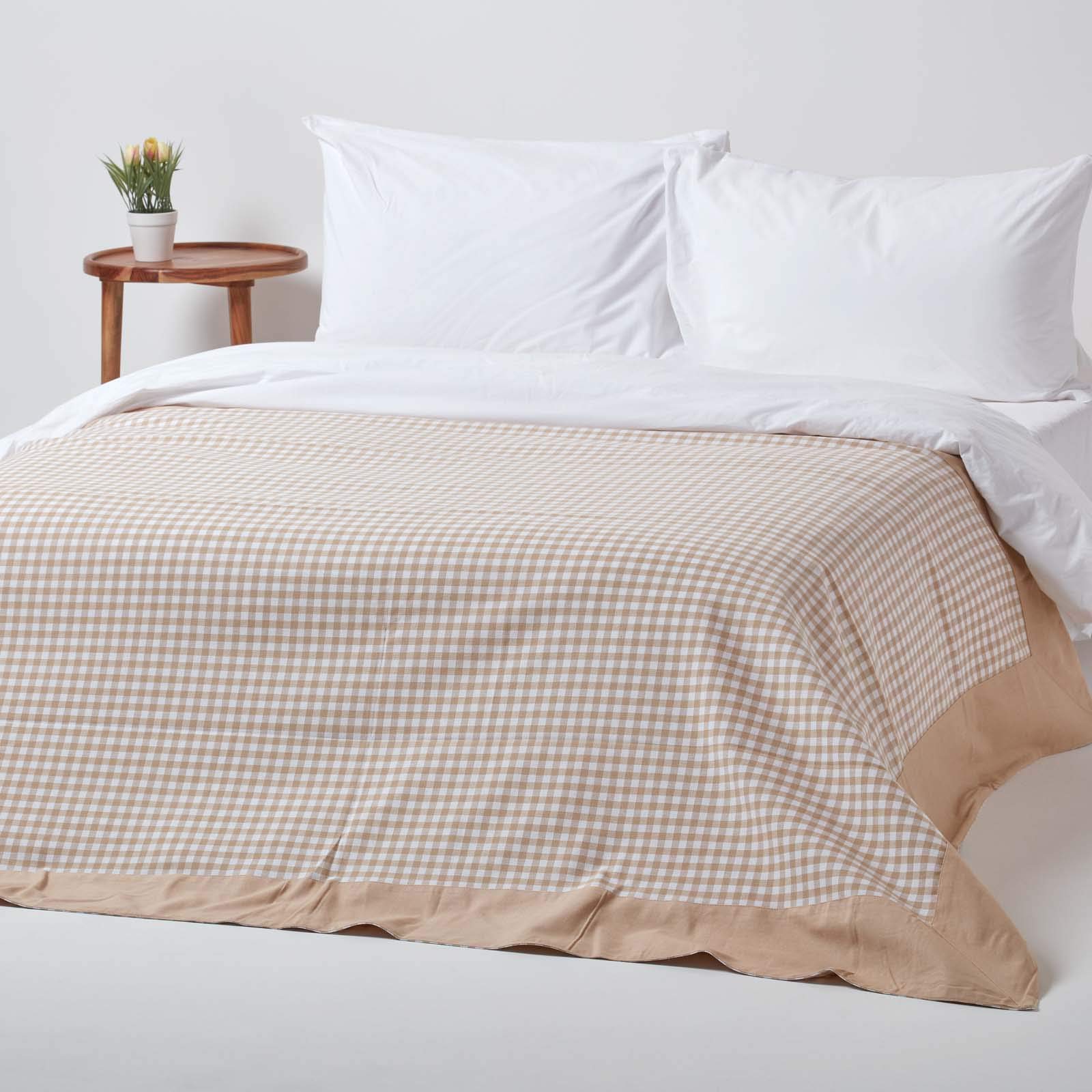 HOMESCAPES Gingham Check Throw Blanket, 100% Cotton Checkered Beige & White, Warm & Cosy - Image 3