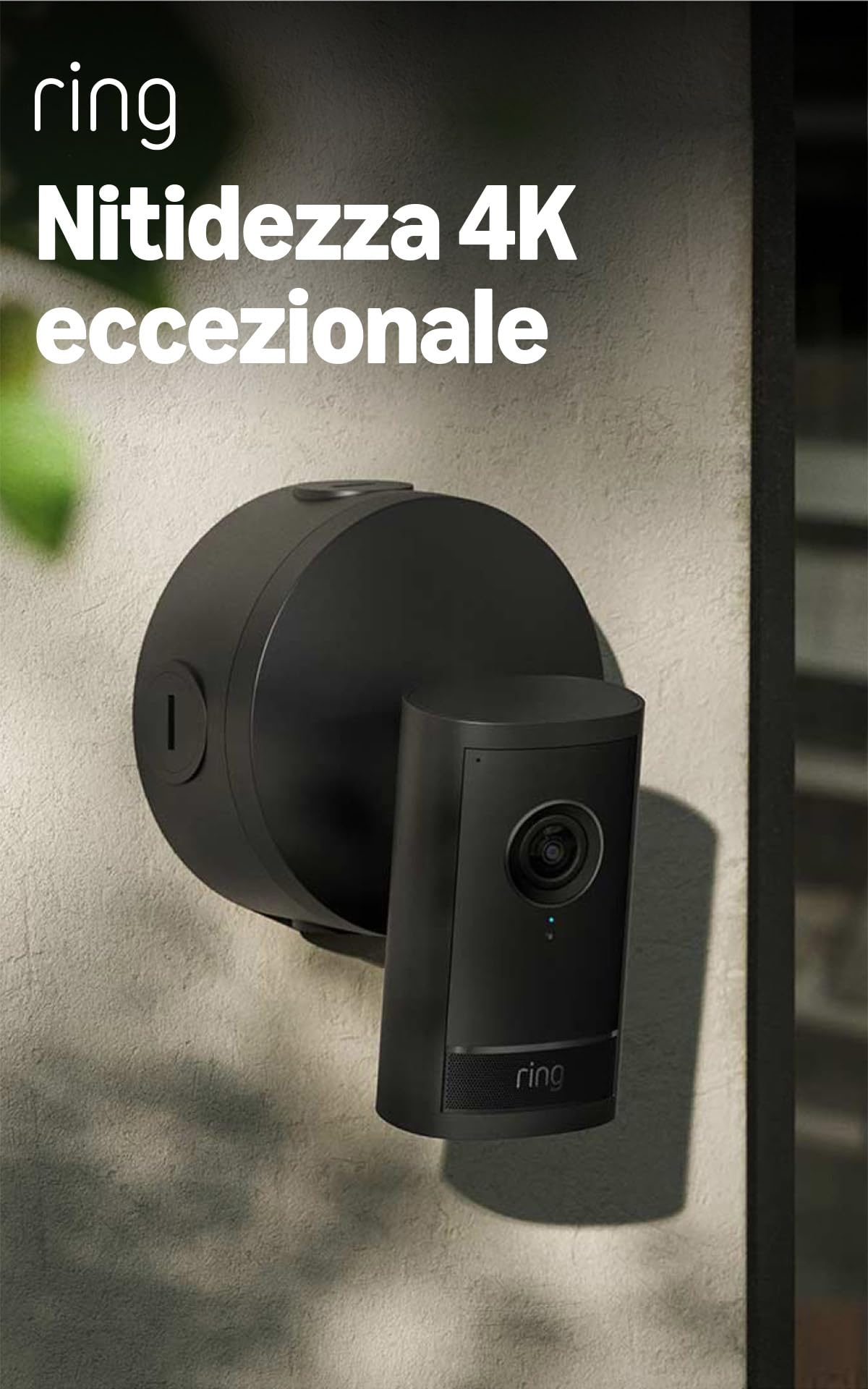 Ring Videocamera esterna Pro Power over Ethernet (Outdoor Camera Pro, ultimo modello) | Videocamera di sicurezza | Retinal 4K, zoom avanzato 10x | Prova gratuita di 30 giorni piano d'abbonamento Ring